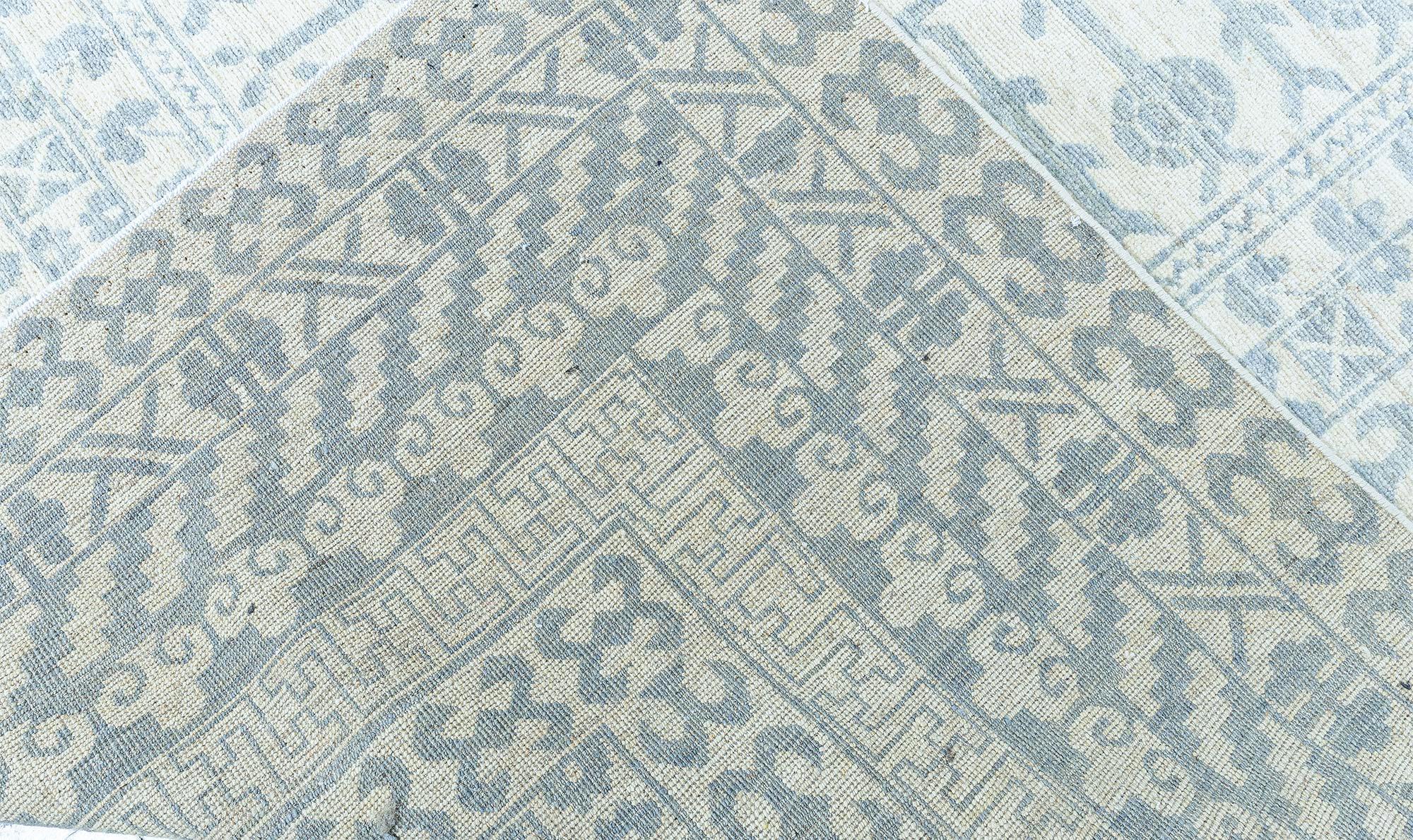 Moderner Samarkand-Teppich von Doris Leslie Blau im Angebot 2