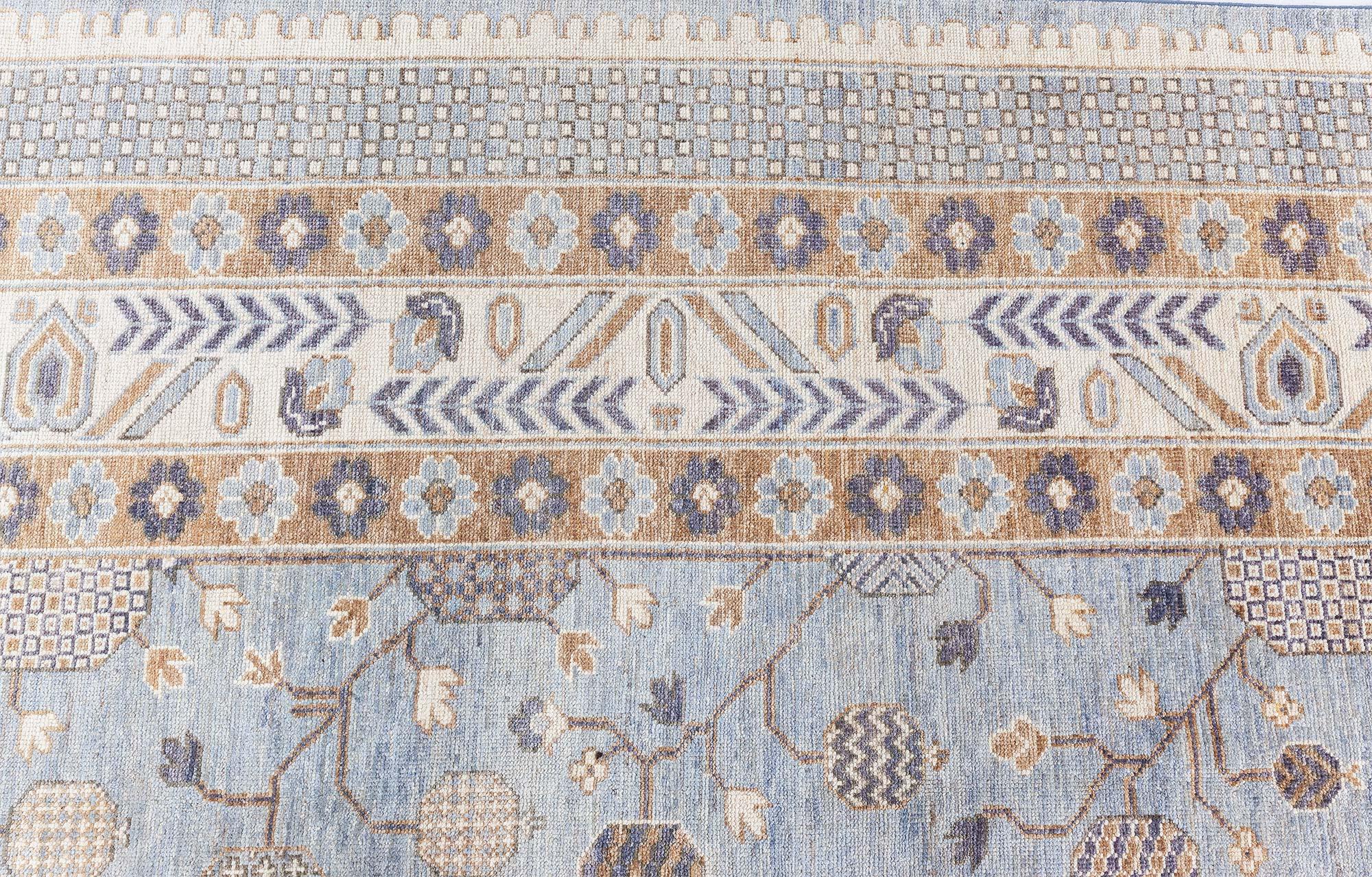 Moderner Samarkand-Teppich von Doris Leslie Blau (21. Jahrhundert und zeitgenössisch) im Angebot