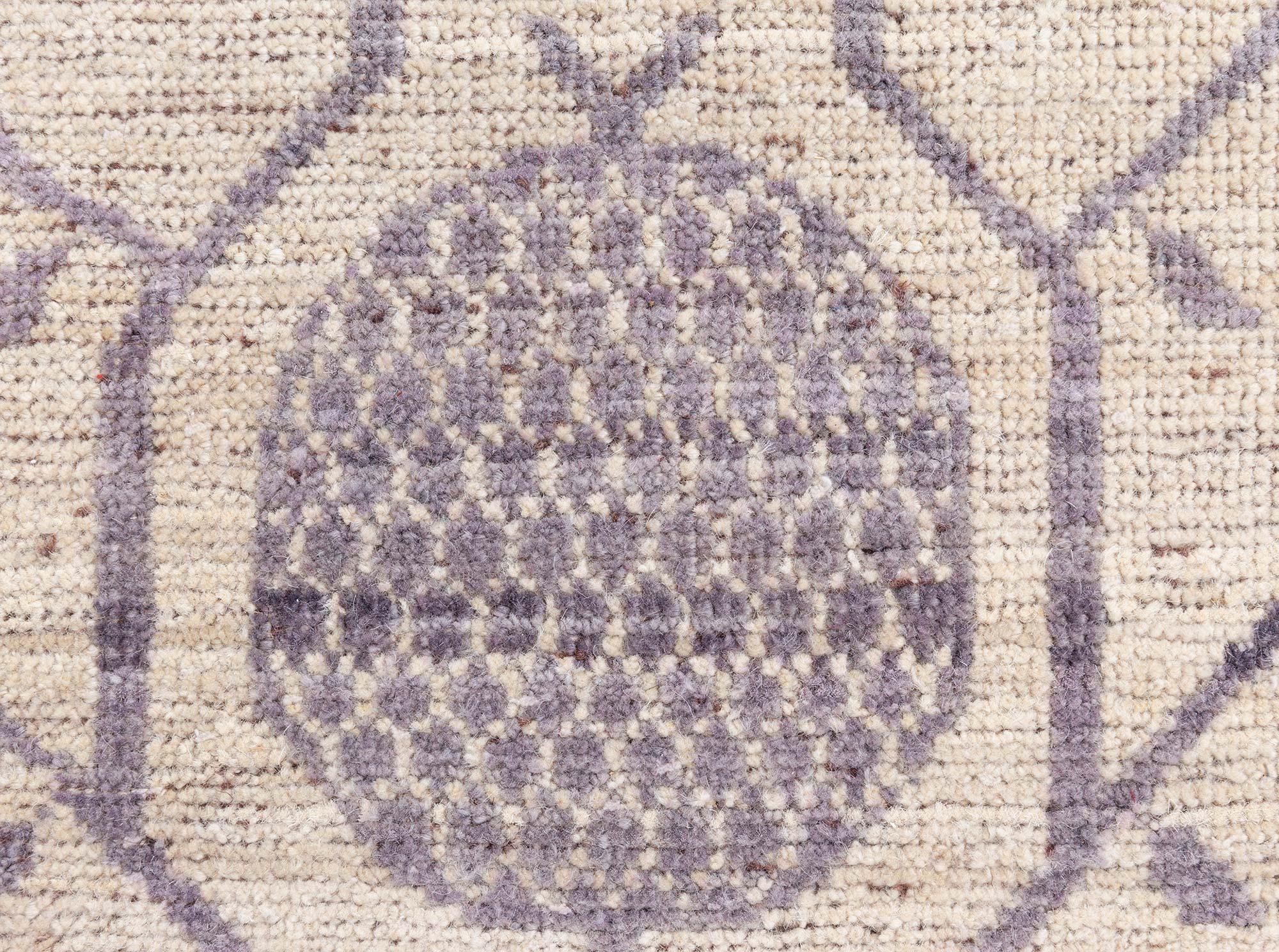 Moderner Samarkand-Teppich Doris Leslie Blau im Zustand „Neu“ im Angebot in New York, NY