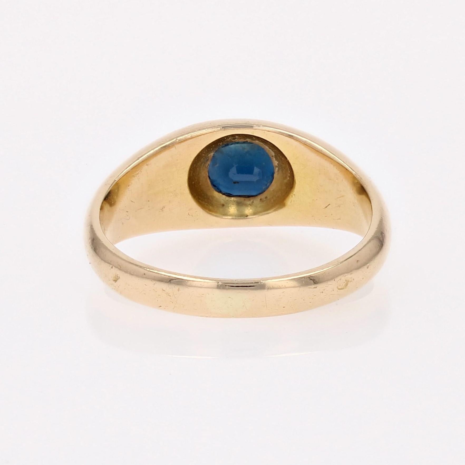Modern Sapphire 18 Karat Yellow Gold Bangle Ring For Sale 2