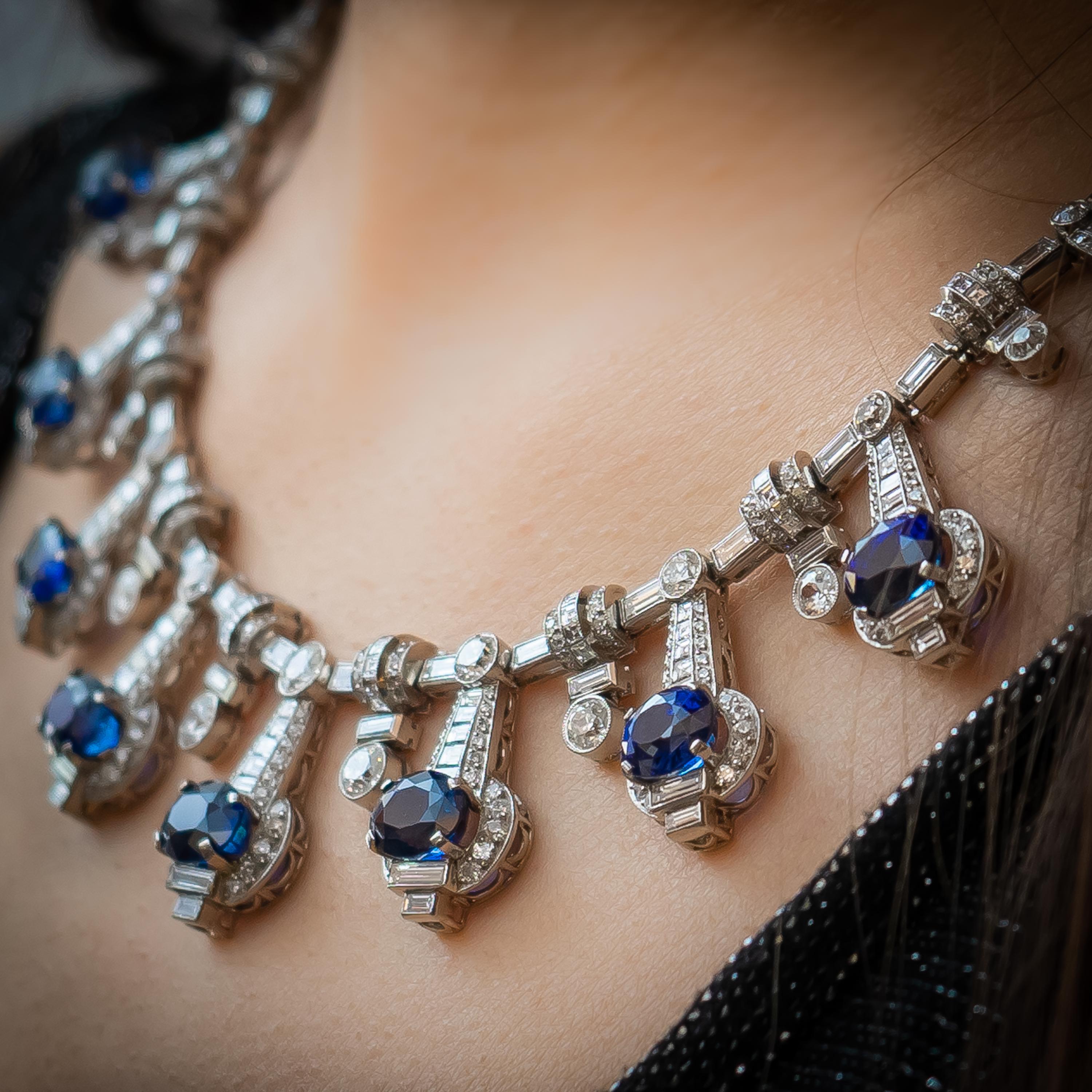 Oval Cut Modern Sapphire, Diamond and Platinum Fringe Necklace, 33.40 Carats For Sale
