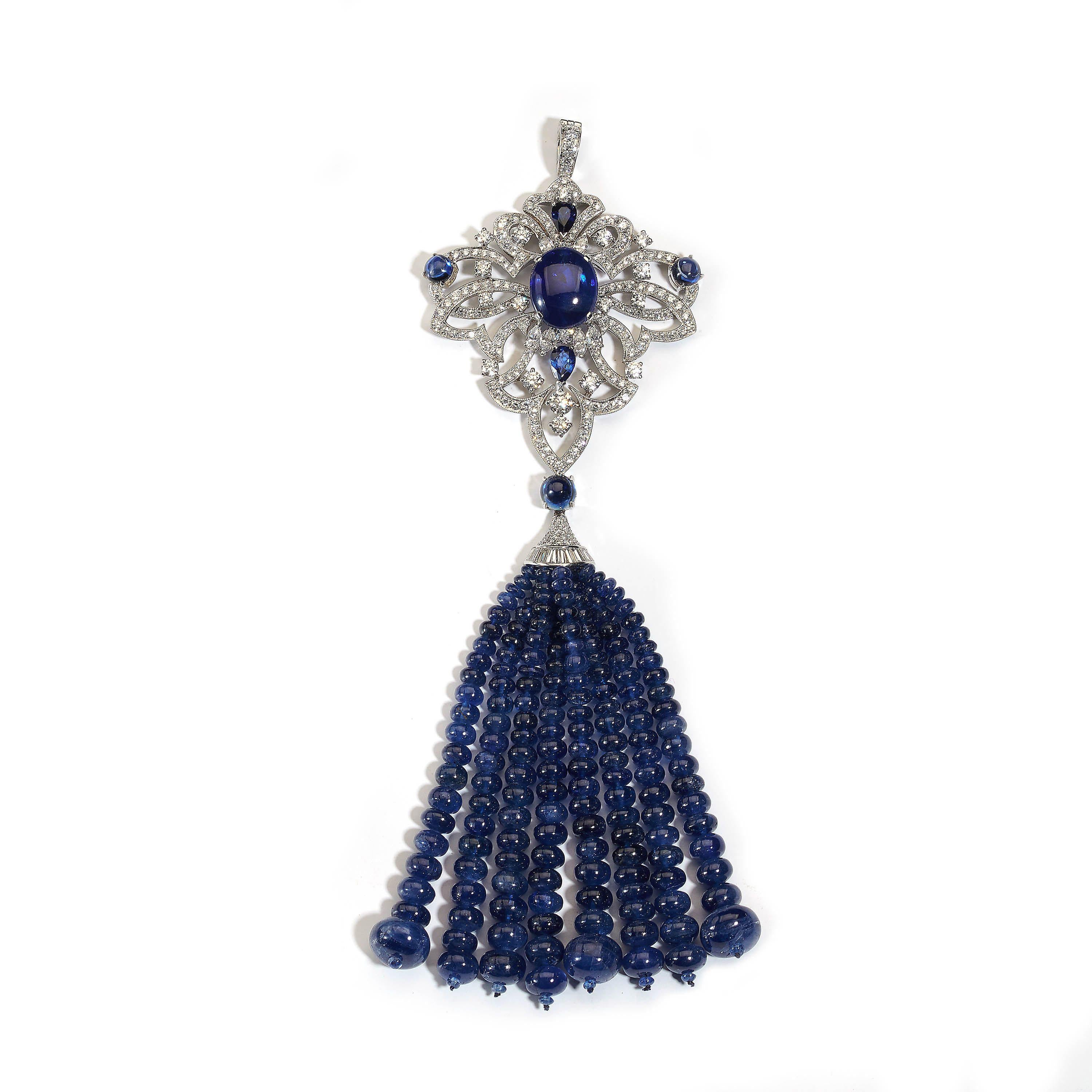 Modern Sapphire, Diamond And Platinum Tassel Pendant Necklace In New Condition In London, GB