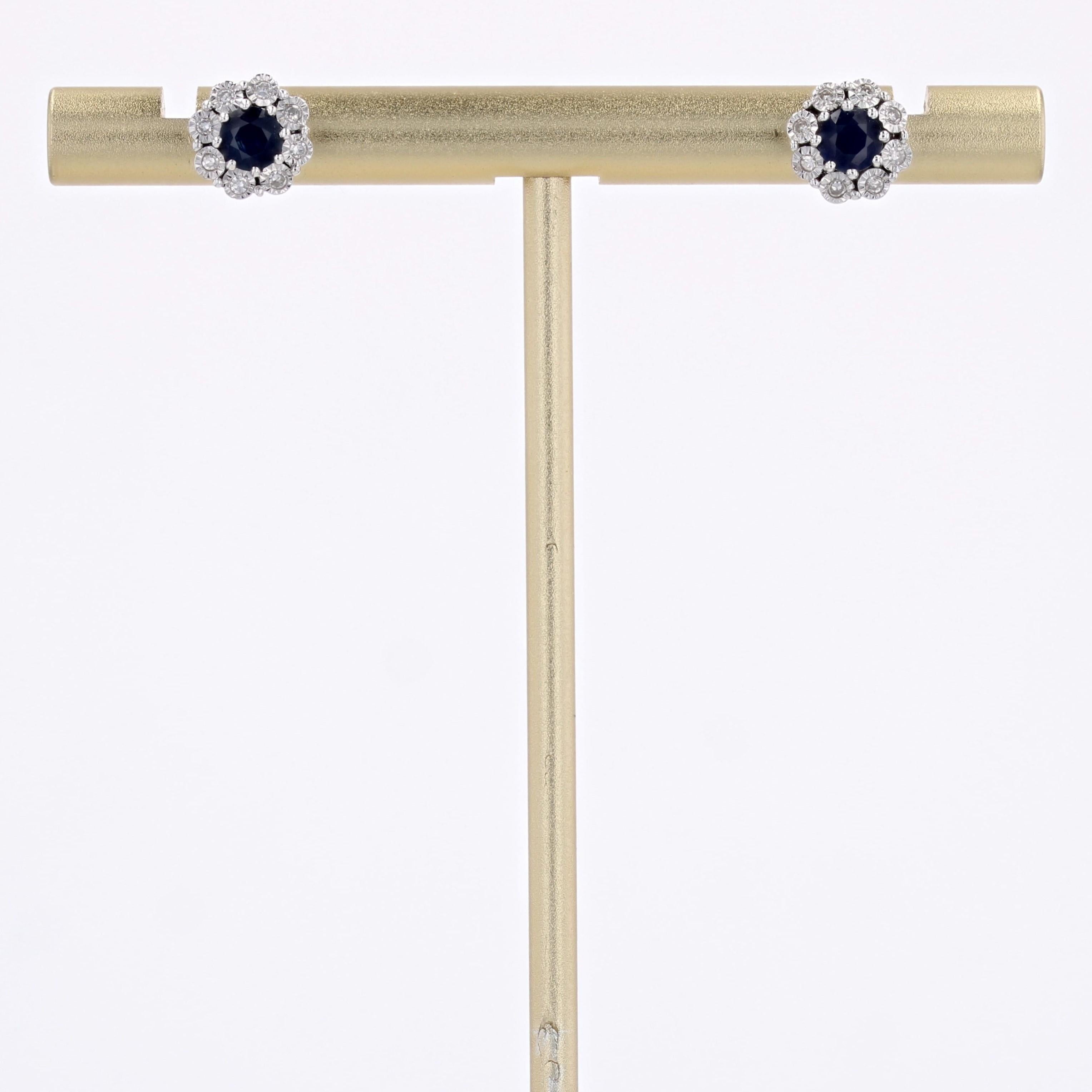 Modern Sapphire Diamonds 18 Karat White Gold Daisy Stud Earrings 6