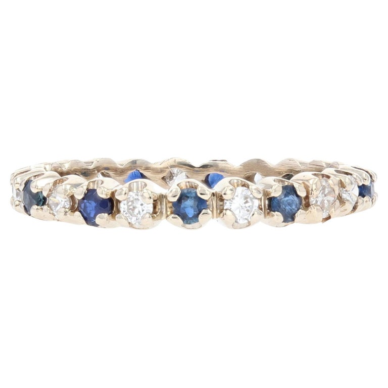Modern Sapphire Diamonds 18 Karat White Gold Wedding Ring For Sale