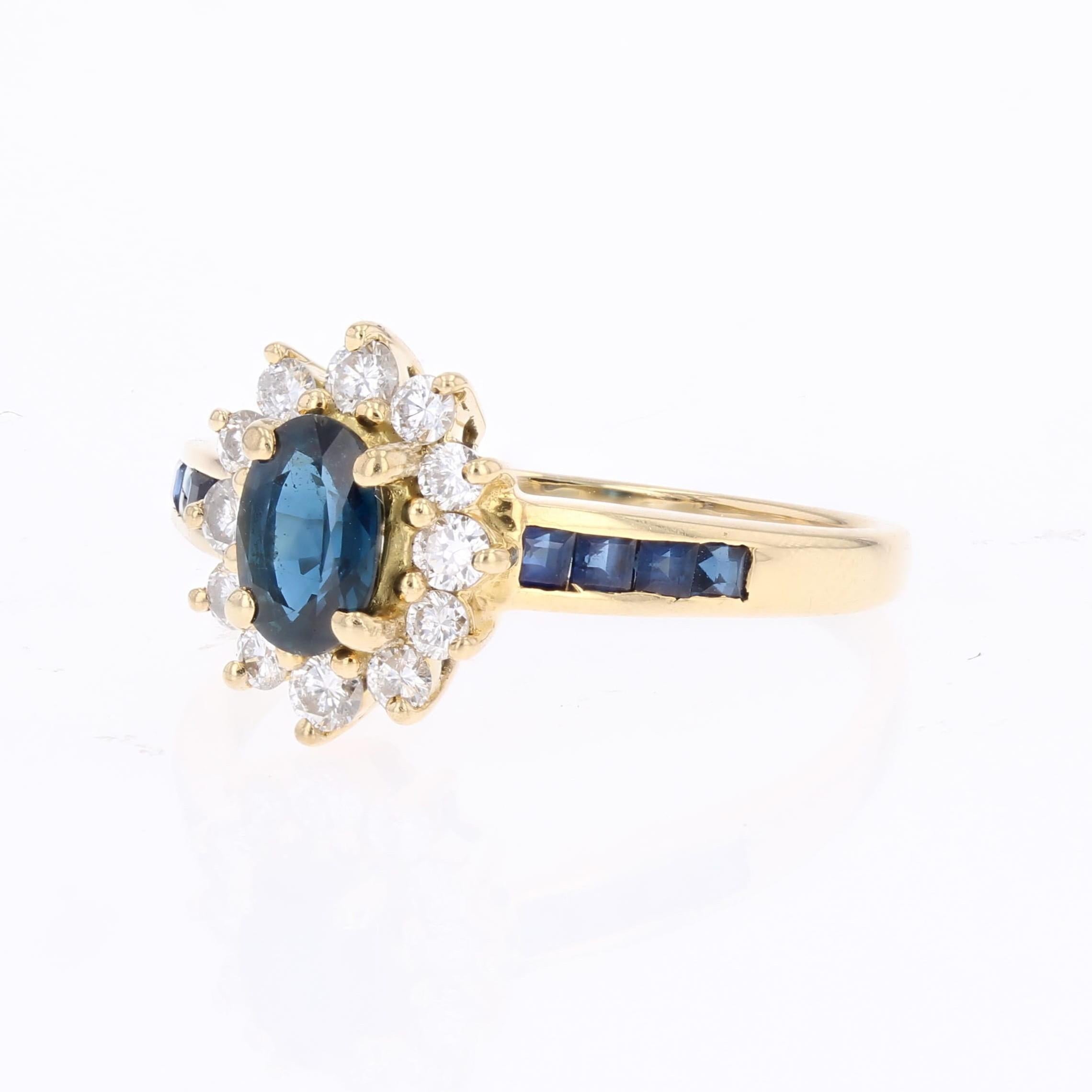 Anello moderno con zaffiro e diamanti in oro giallo 18 carati a forma di margherita in vendita 2