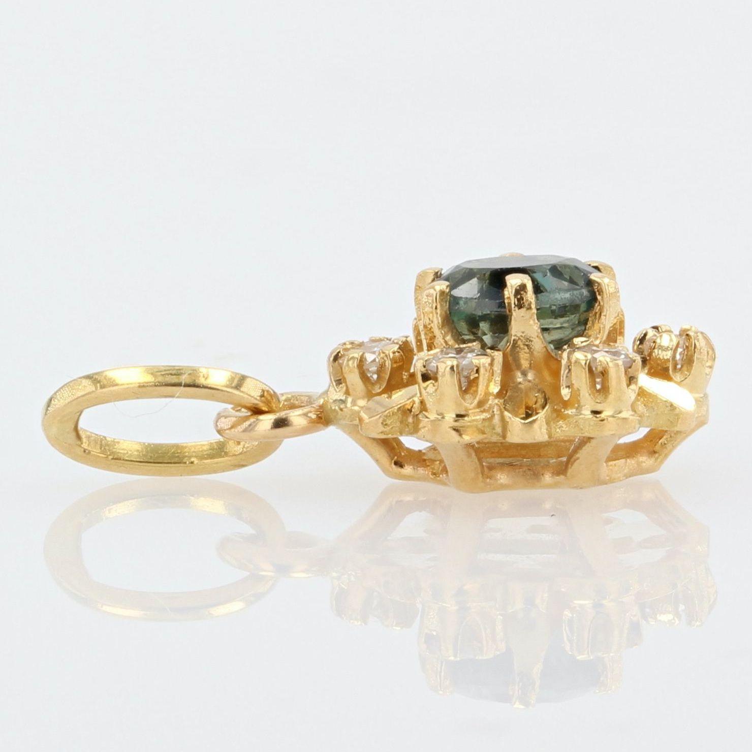 Oval Cut Modern Sapphire Diamonds 18 Karat Yellow Gold Pendant