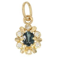 Modern Sapphire Diamonds 18 Karat Yellow Gold Pendant