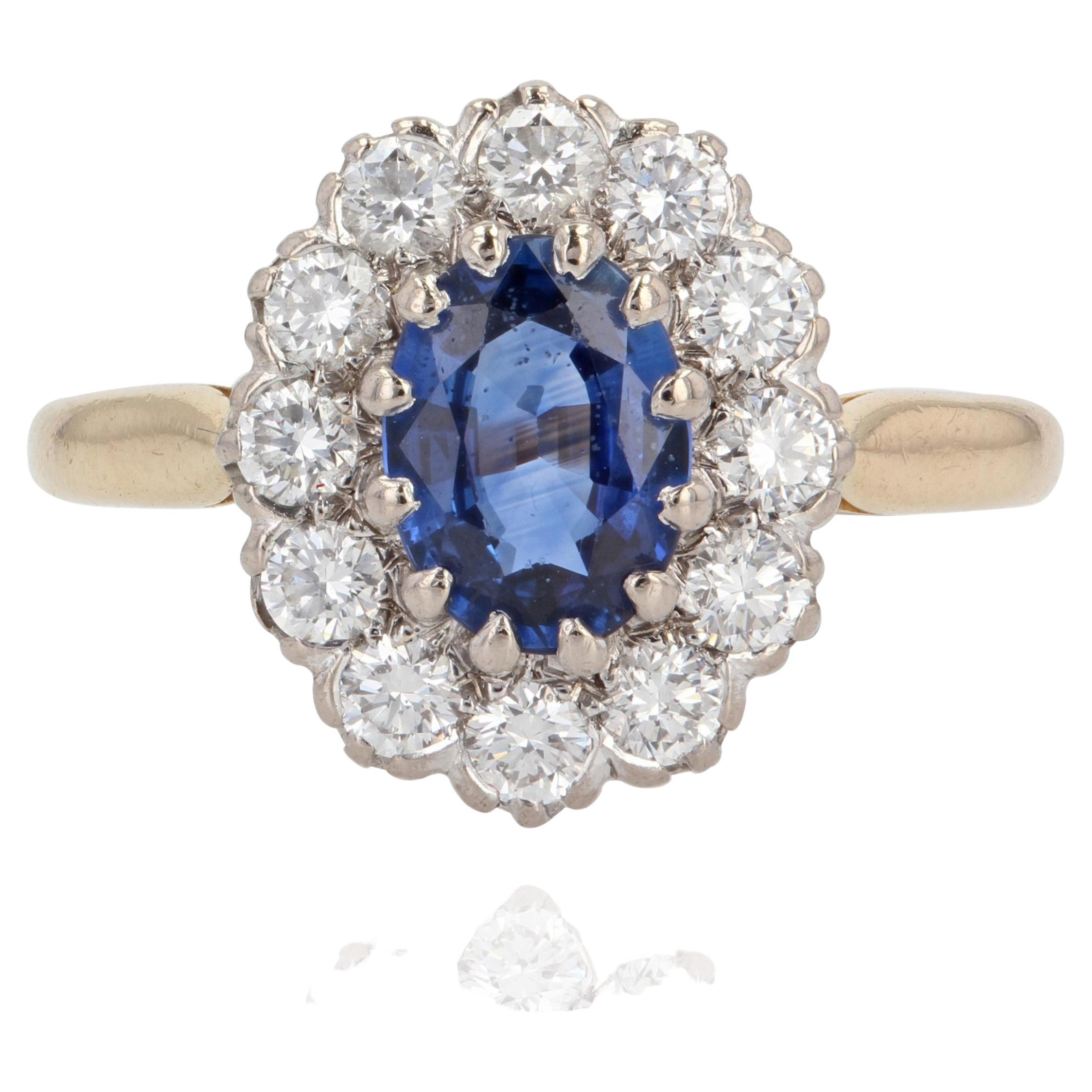 Modern Sapphire Diamonds 18 Karat Yellow Gold Pompadour Ring For Sale