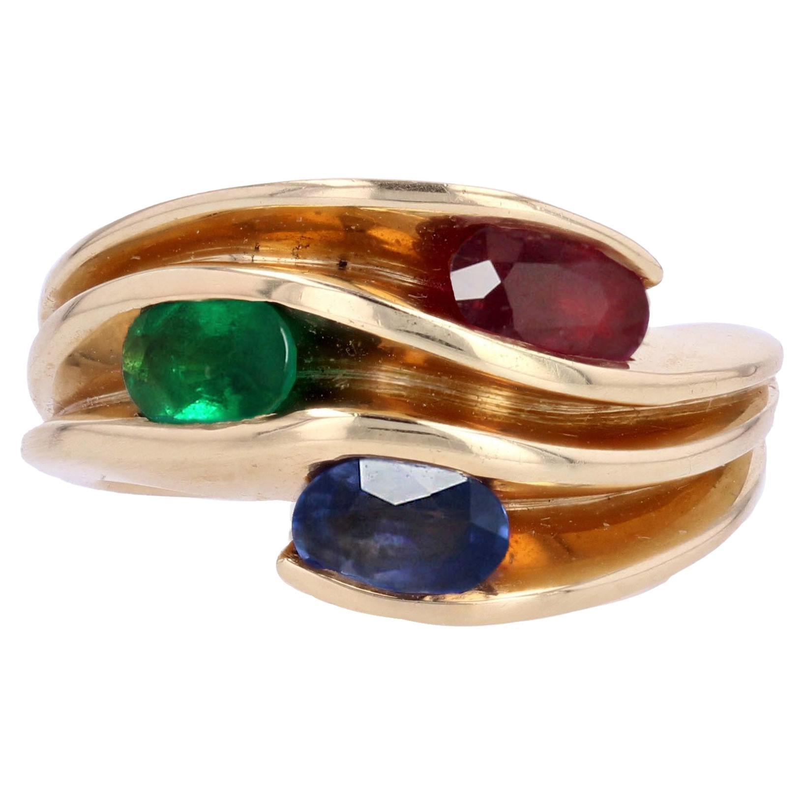 Modern Sapphire Emerald Ruby 18 Karat Yellow Gold Wave Ring