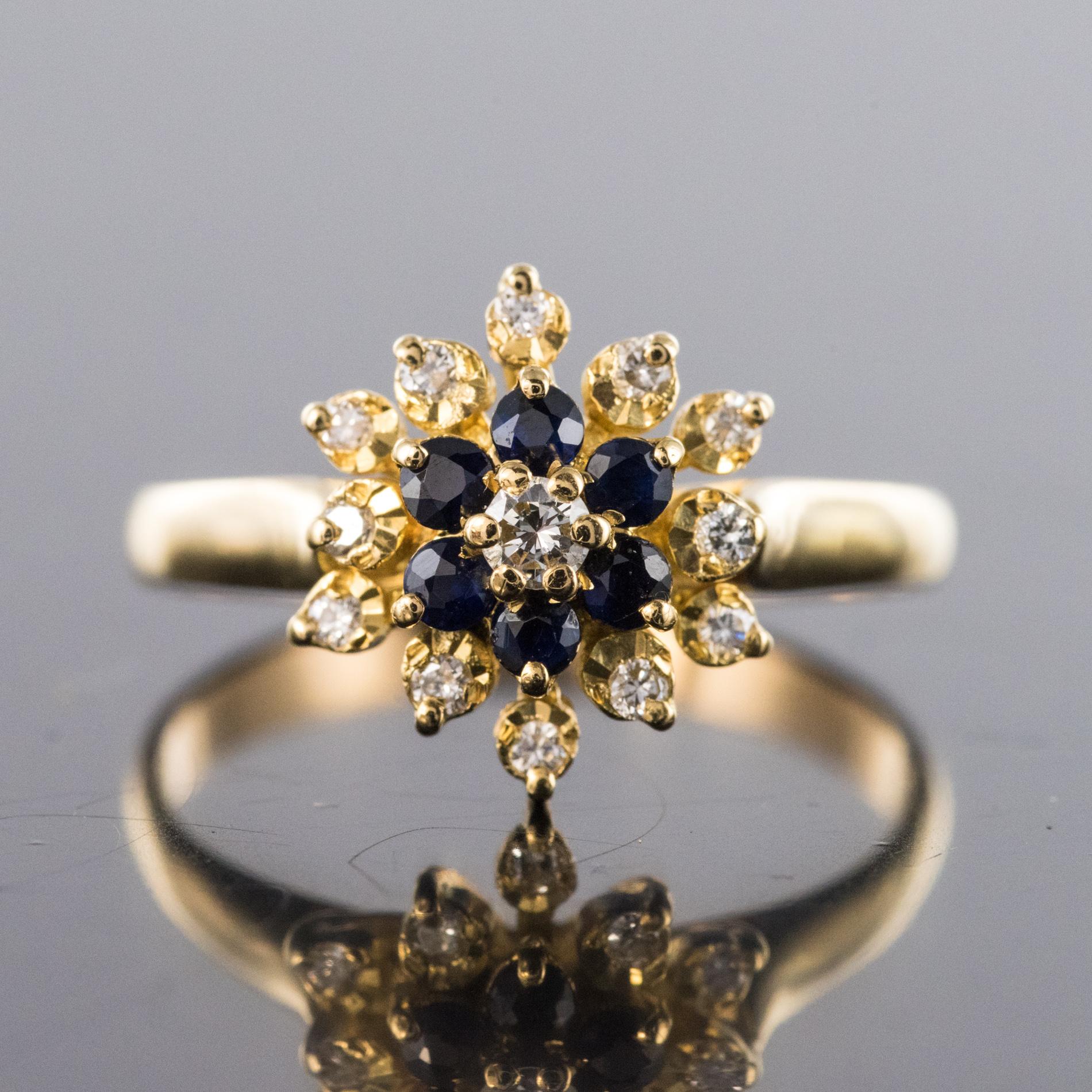Round Cut Modern Sapphires Diamonds 18 Karat Yellow Gold Flower Ring