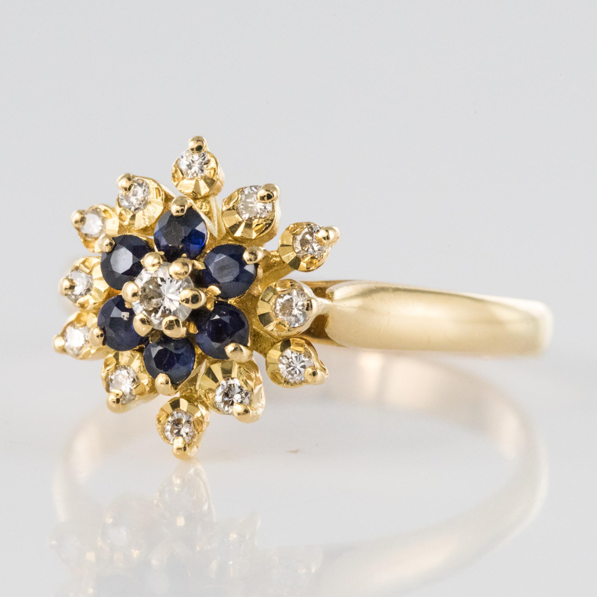 Women's Modern Sapphires Diamonds 18 Karat Yellow Gold Flower Ring