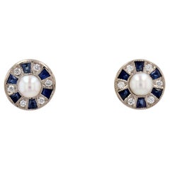 Clous d'oreilles modernes Sappires en or blanc 18 carats avec perles de culture et diamants