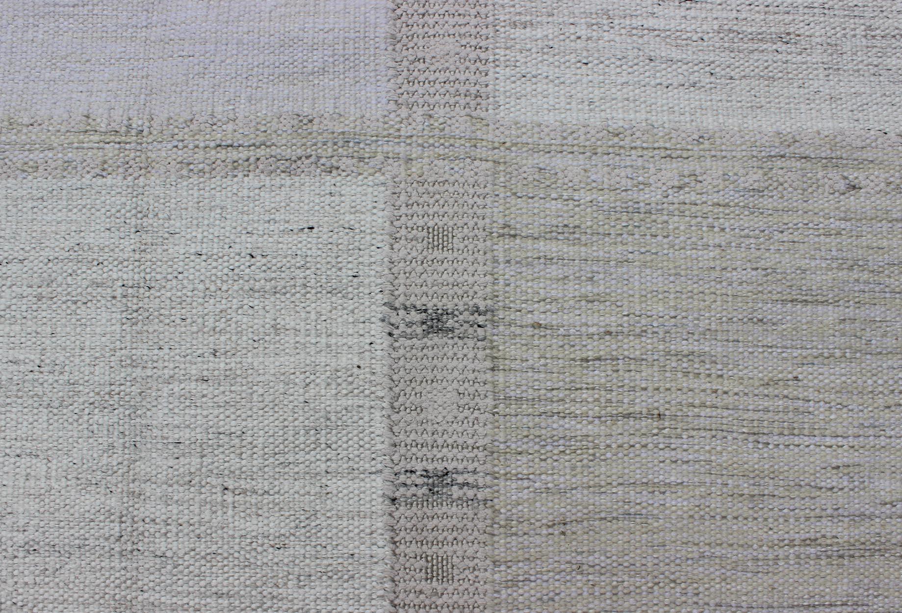 Modern Scandinavian Flat-Weave Rug Design with Checkerboard Design in Gray Tones For Sale 1
