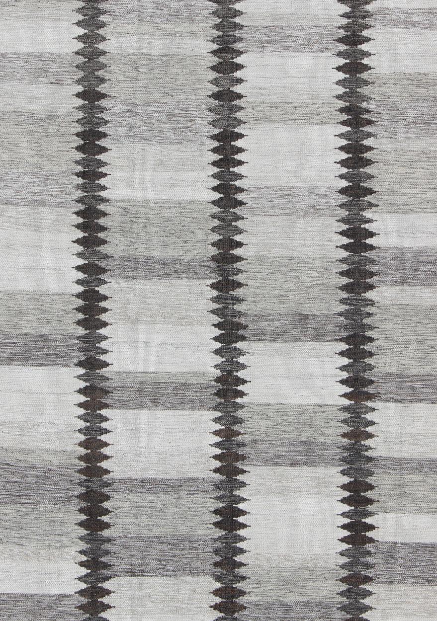 Scandinavian Modern Modern Scandinavian Flat-Weave Rug with Geometric Stripe Design in Gray Tones