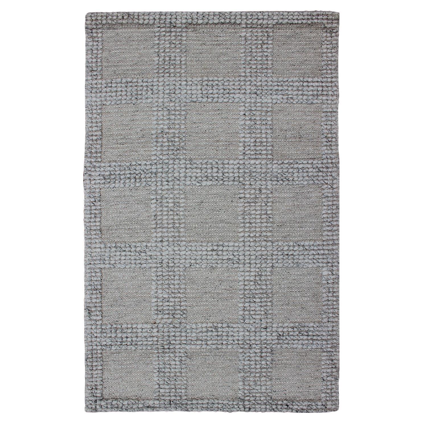 The Modern Scandinavian Flachgewebeteppich mit strukturiertem Gitter in weichem Grau 3
2 x 5
2