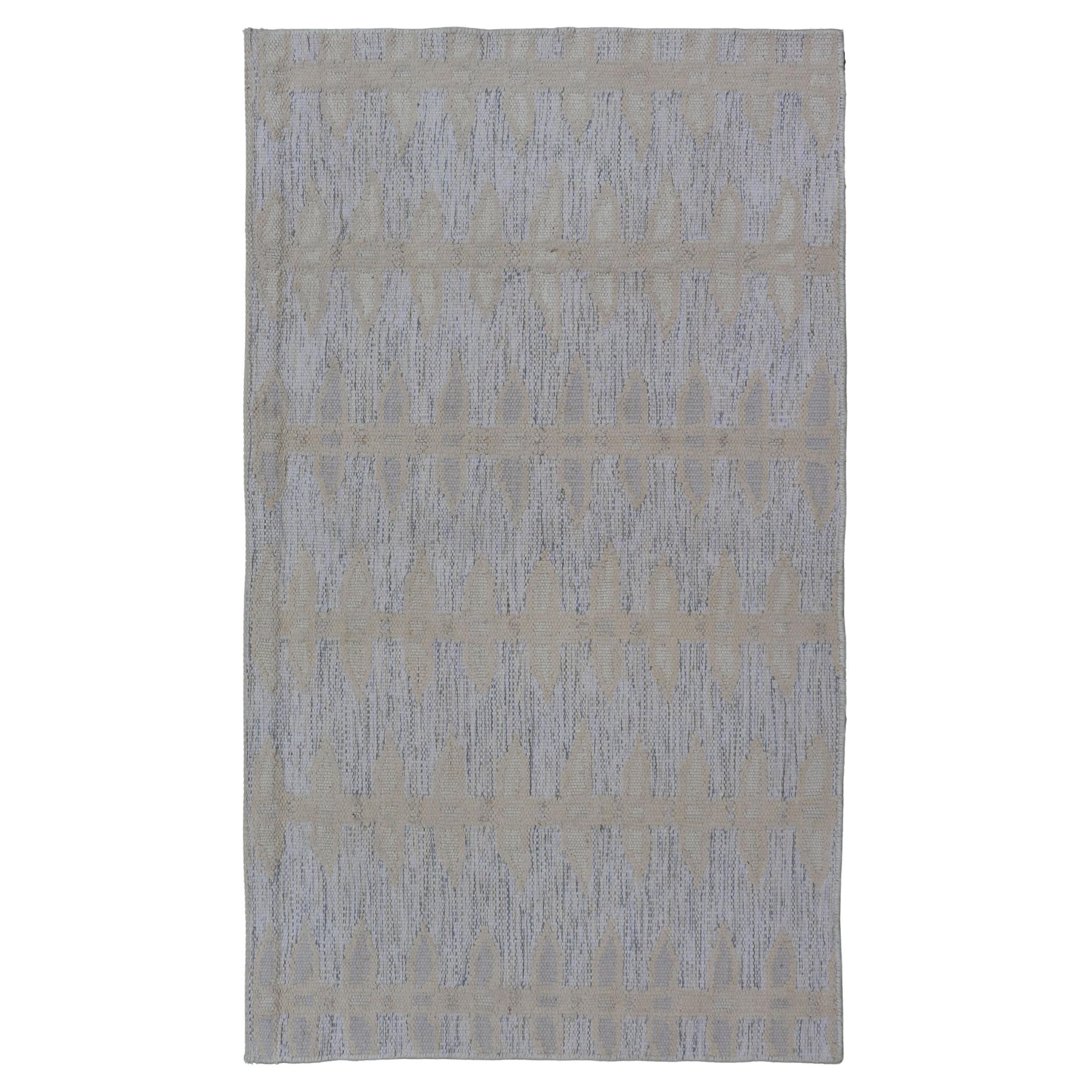 Modern Scandinavian Geometric Patterns in Soft Ivory and Muted Gray 3'0 X 5'5 For Sale