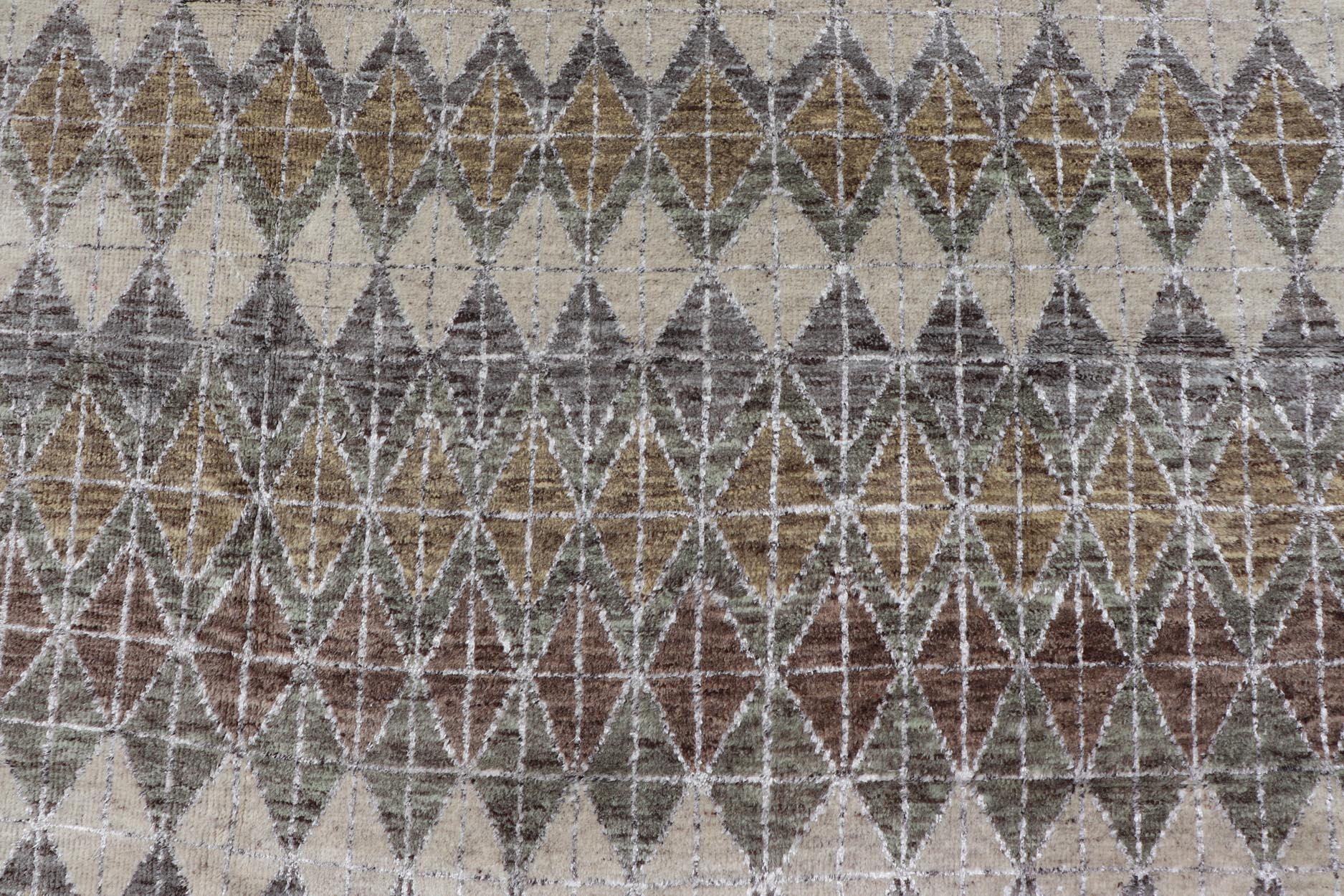 Tappeto moderno scandinavo con motivi a diamante ripetuti 10 x 12 in vendita 5