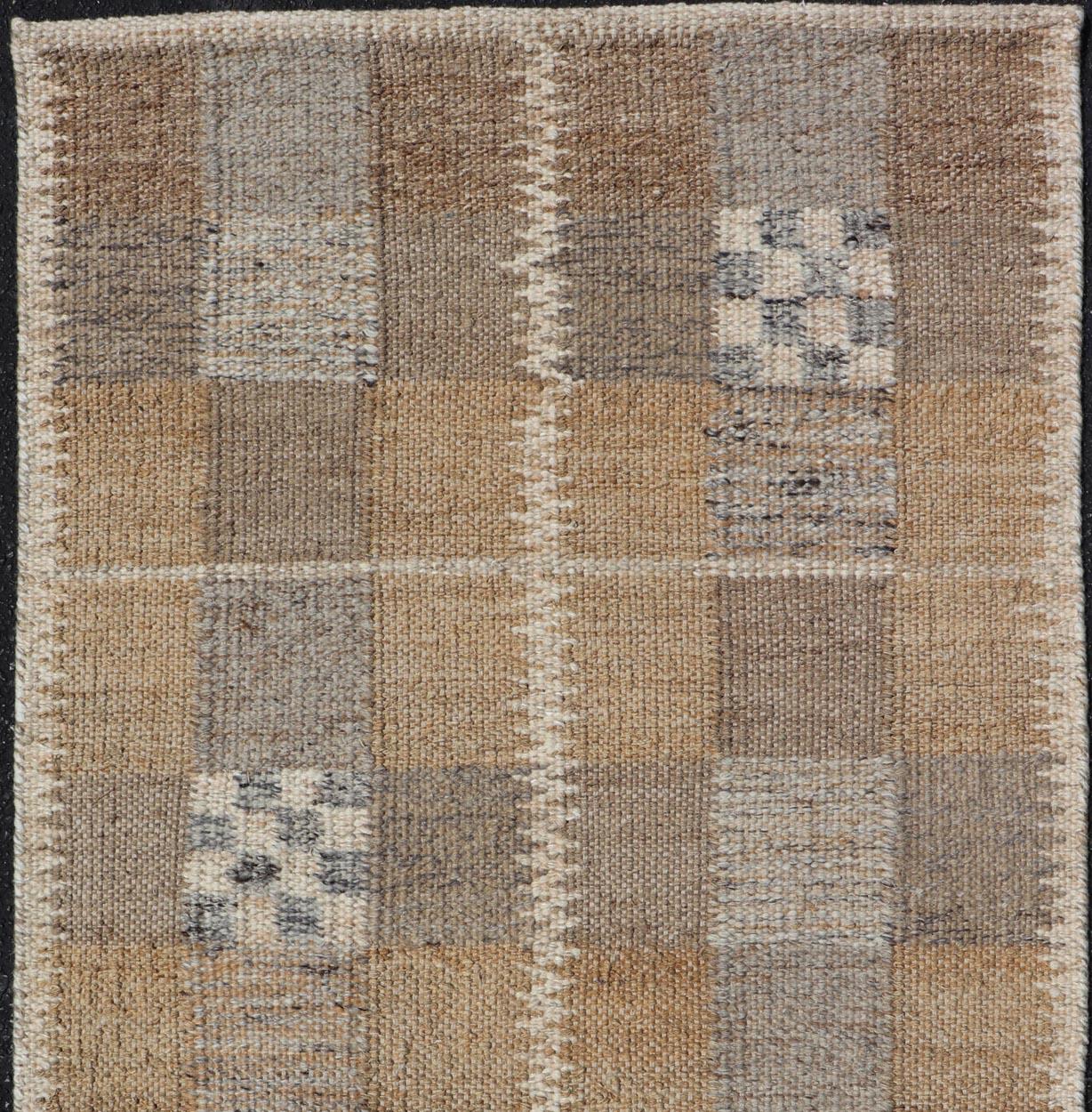  Modern Scandinavian/Swedish Box Design Rug with Earthy Color Tone's With Gray In New Condition For Sale In Atlanta, GA
