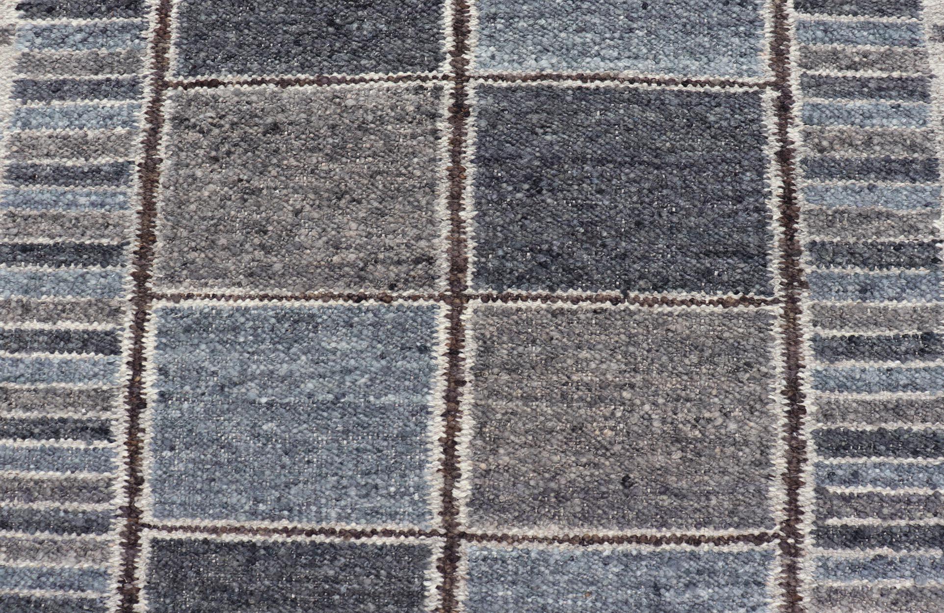 Scandinave moderne Tapis scandinave/suédois moderne en bleu, anthracite, gris et crème en vente