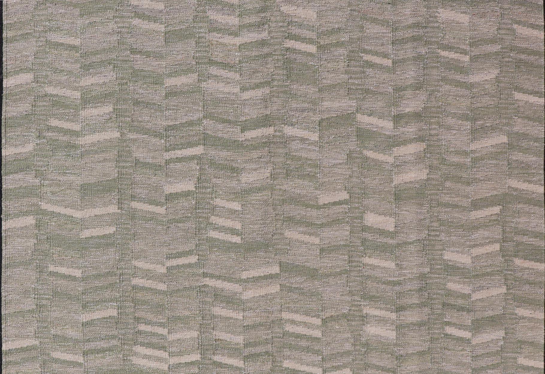 Tappeto moderno The Modern Scandinavian/Swedish a trama piatta e design geometrico nei toni del verde in vendita 1