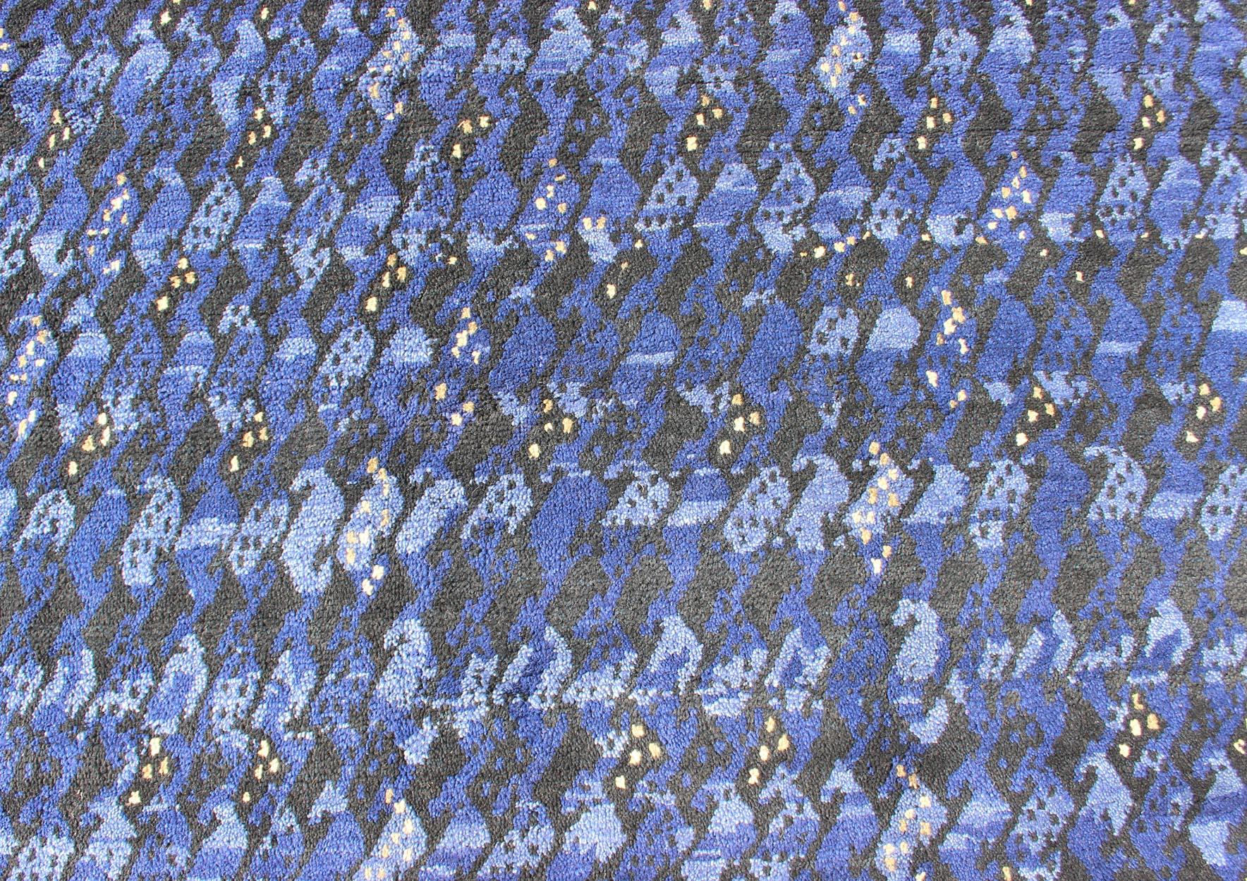 Moderner skandinavischer/schweizer Teppich im geometrischen Design von Keivan Woven Arts (Wolle) im Angebot