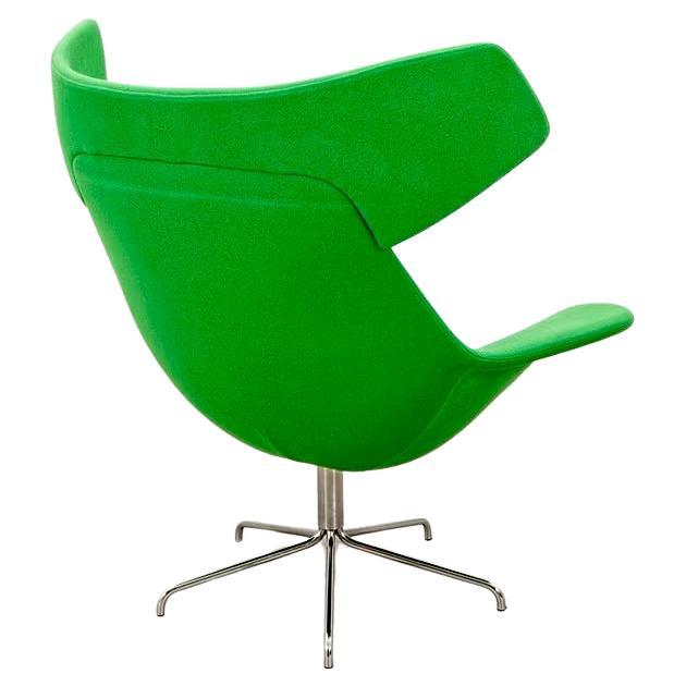 Modern Scandinavian Swivel Chair  In Good Condition For Sale In Bonita Springs, FL
