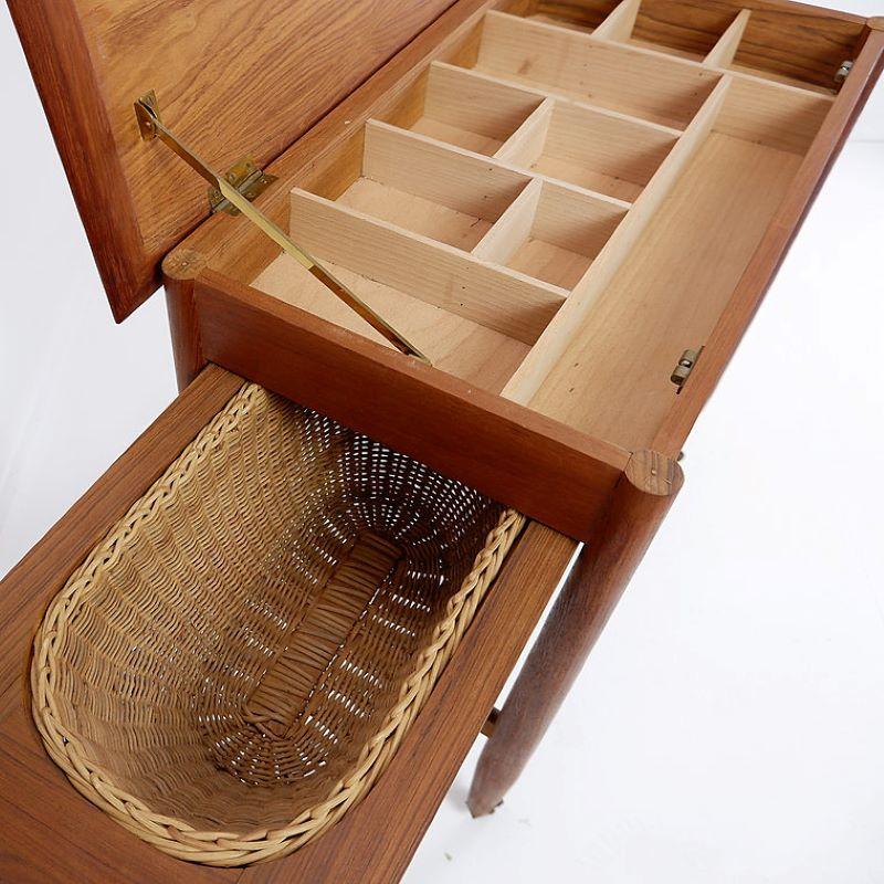 Modern Scandinavian Teak Sewing Basket End Table - Johannes Andersen For Sale 2