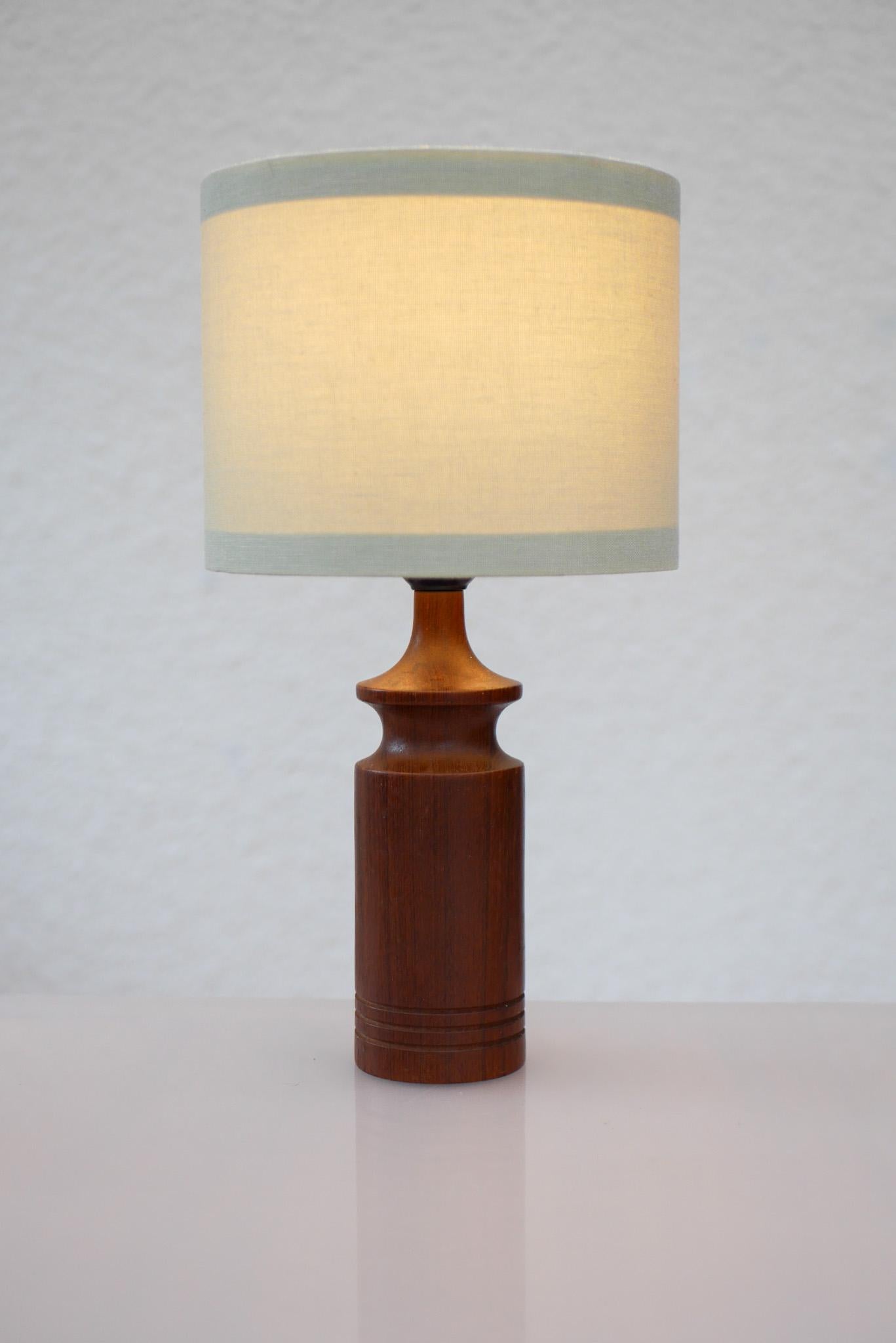 Modern Scandinavian vintage Teak table lamp from Denmark For Sale 9