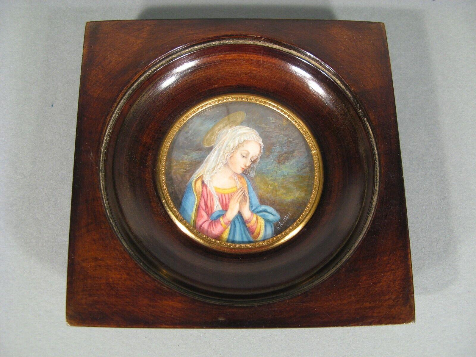 Delight in the beauty and devotion captured in this exquisite miniature painting, inspired by the renowned work of Fra Filippo Lippi, the Florentine painter (1406-1469). This finely detailed piece portrays the Virgin Mary in prayer, replicating the
