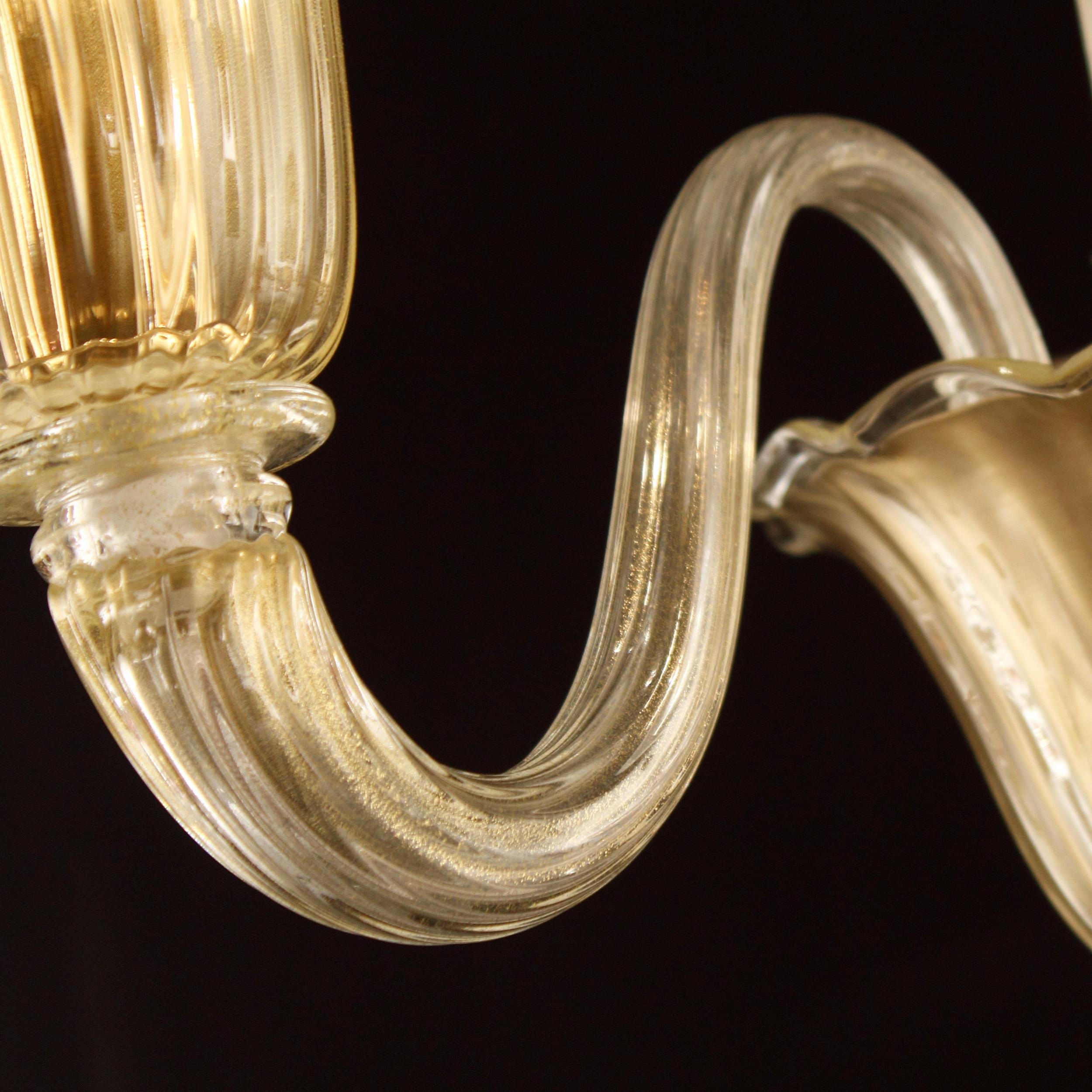 Modern Sconce 2 arms, Rigadin Golden Leaf Murano Glass by Multiforme in Stock In New Condition For Sale In Trebaseleghe, IT