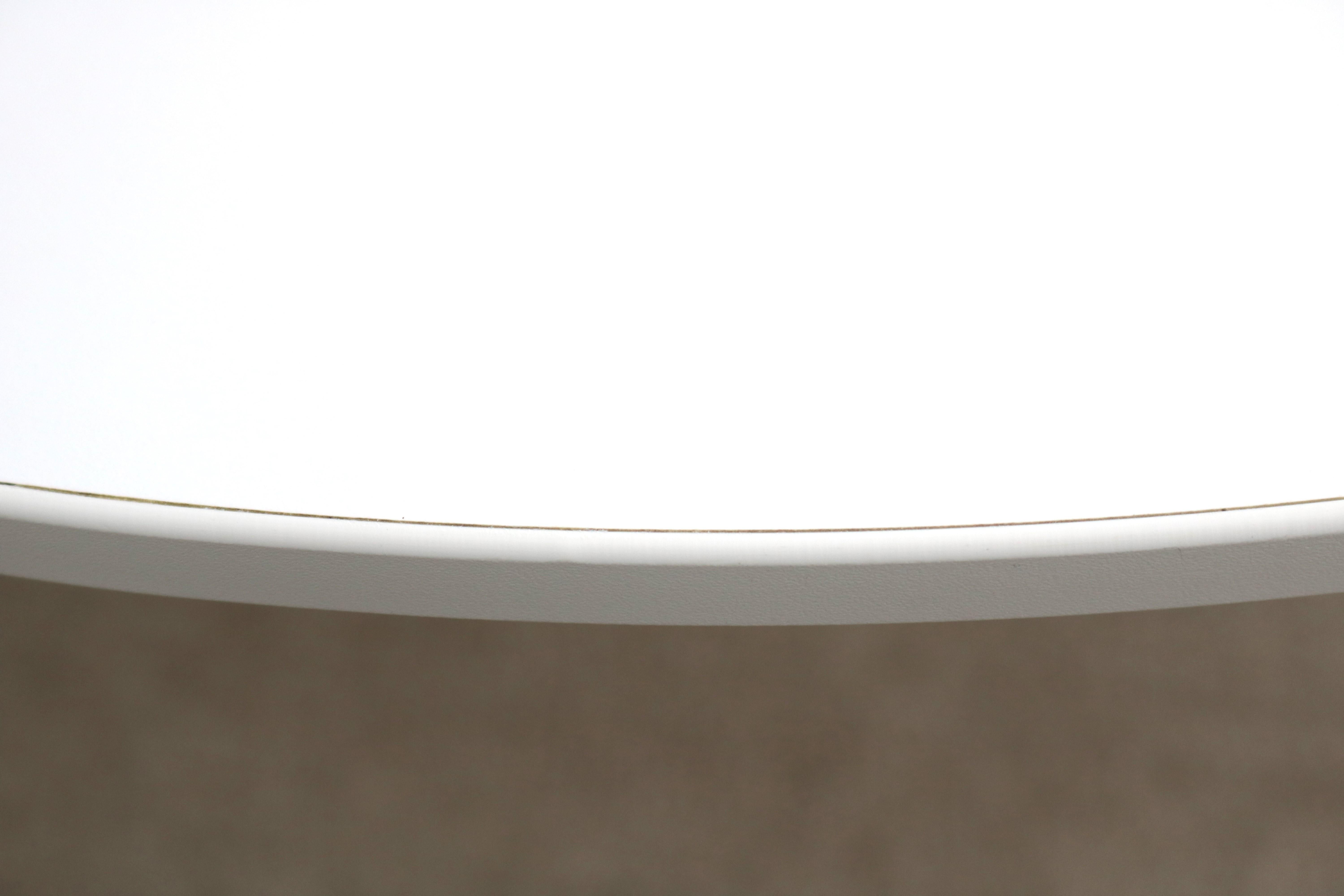 Scott Wilson & Minimal für Coalesse SW_1, moderner weißer runder Beistelltisch, Scott Wilson & Minimal im Angebot 4