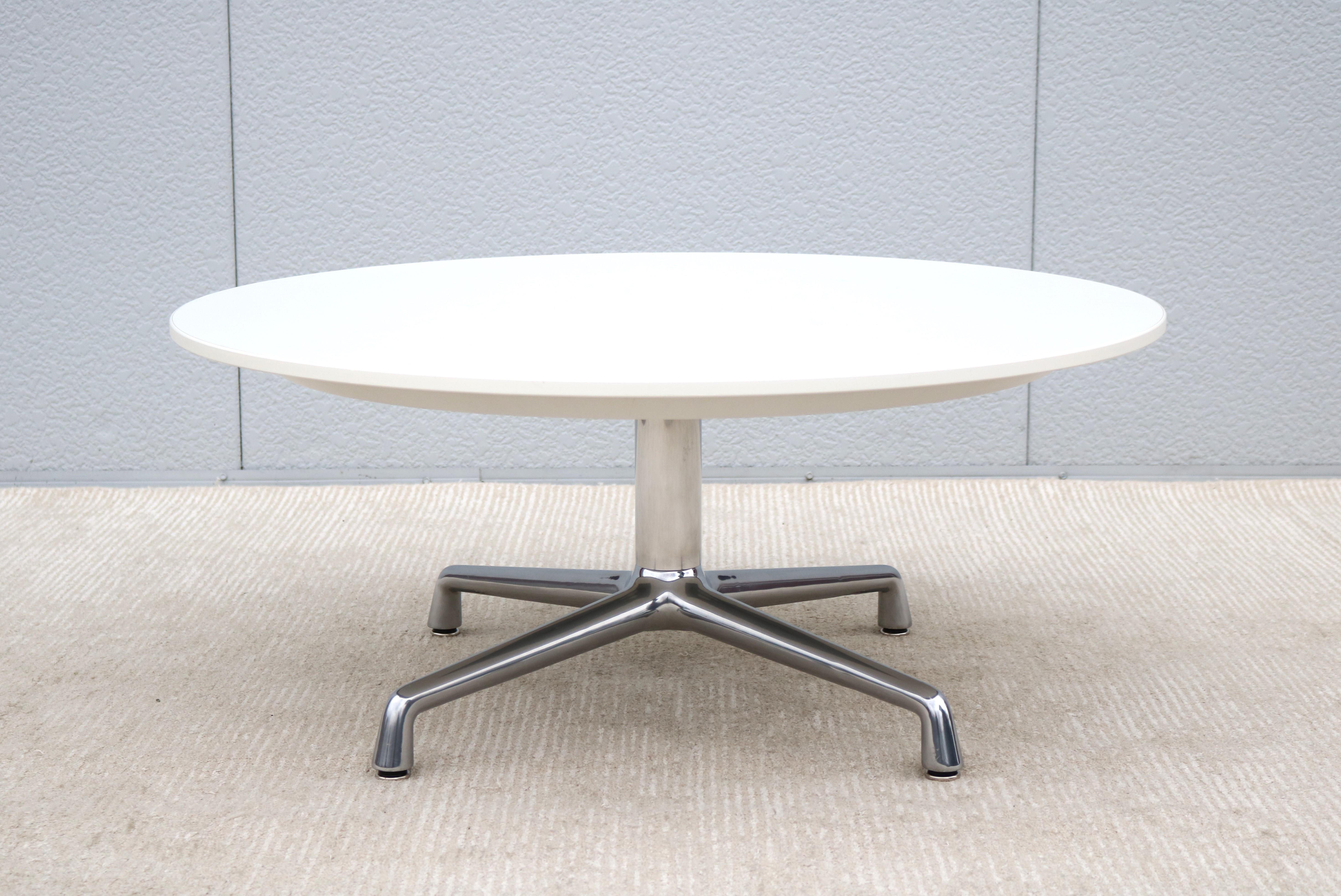 American Modern Scott Wilson & Minimal for Coalesse SW_1 White Round Occasional Table For Sale