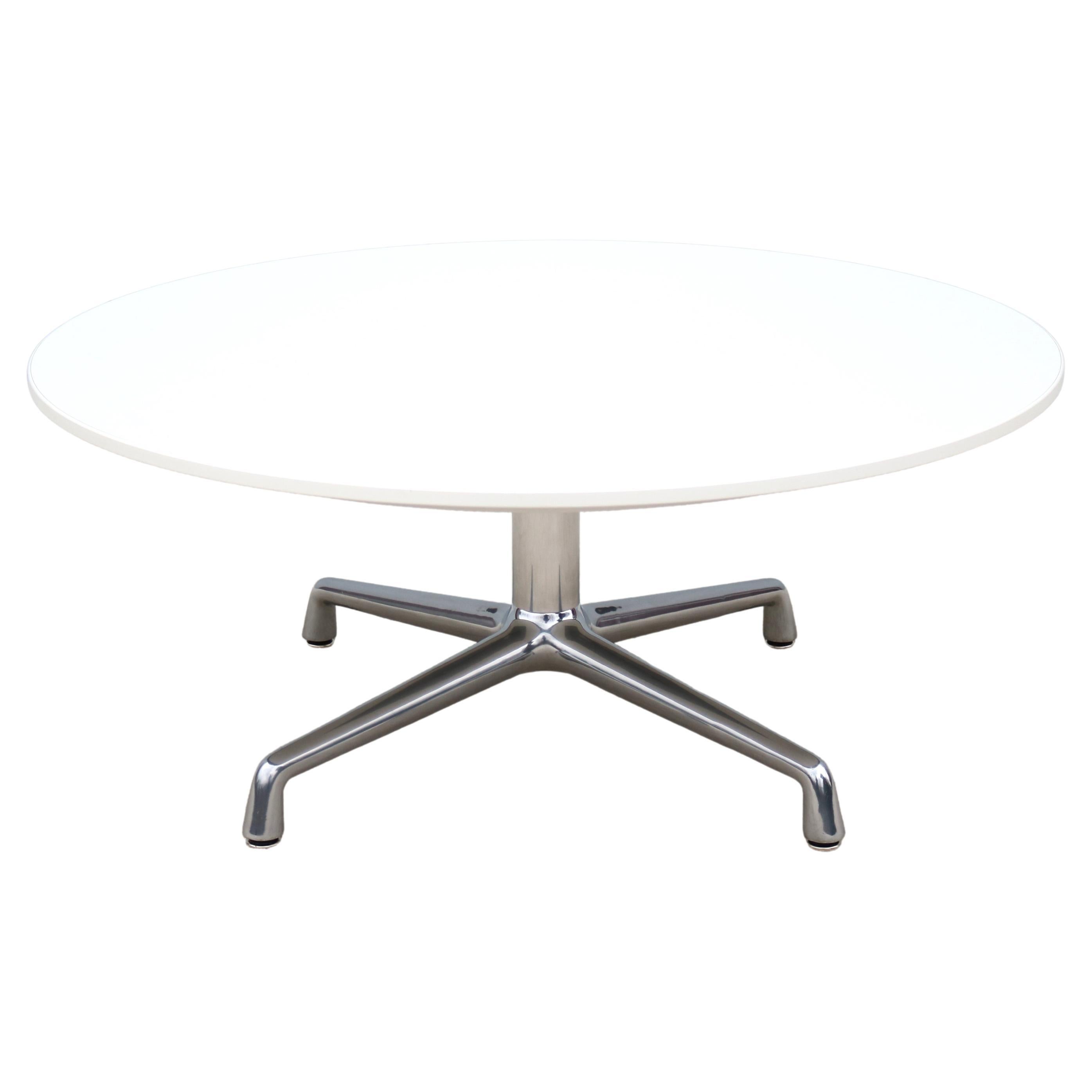 Modern Scott Wilson & Minimal for Coalesse SW_1 White Round Occasional Table For Sale