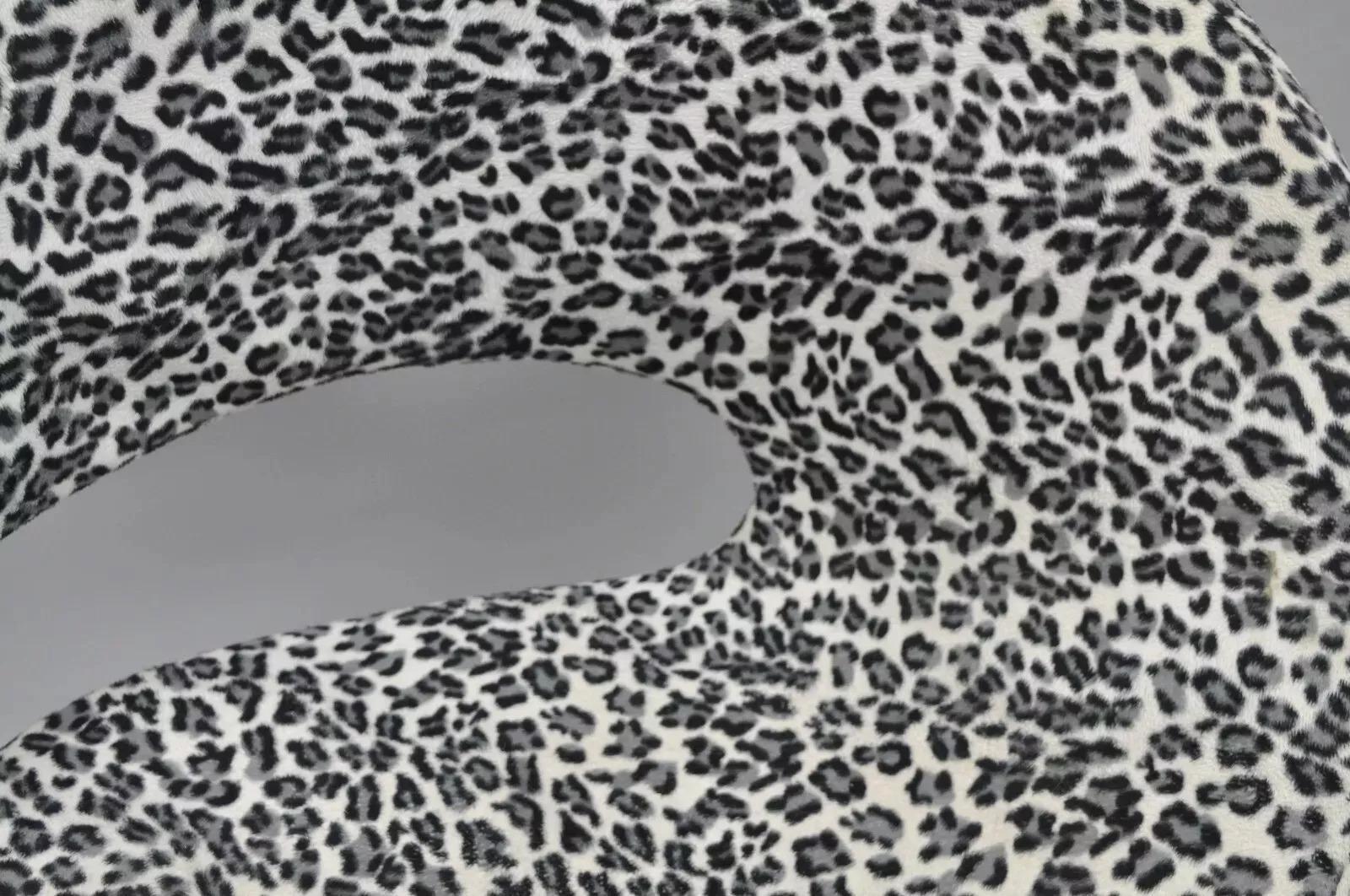 The Moderns Sculptural Black & White Leopard Print Chrome Swivel Club Lounge Chair en vente 2