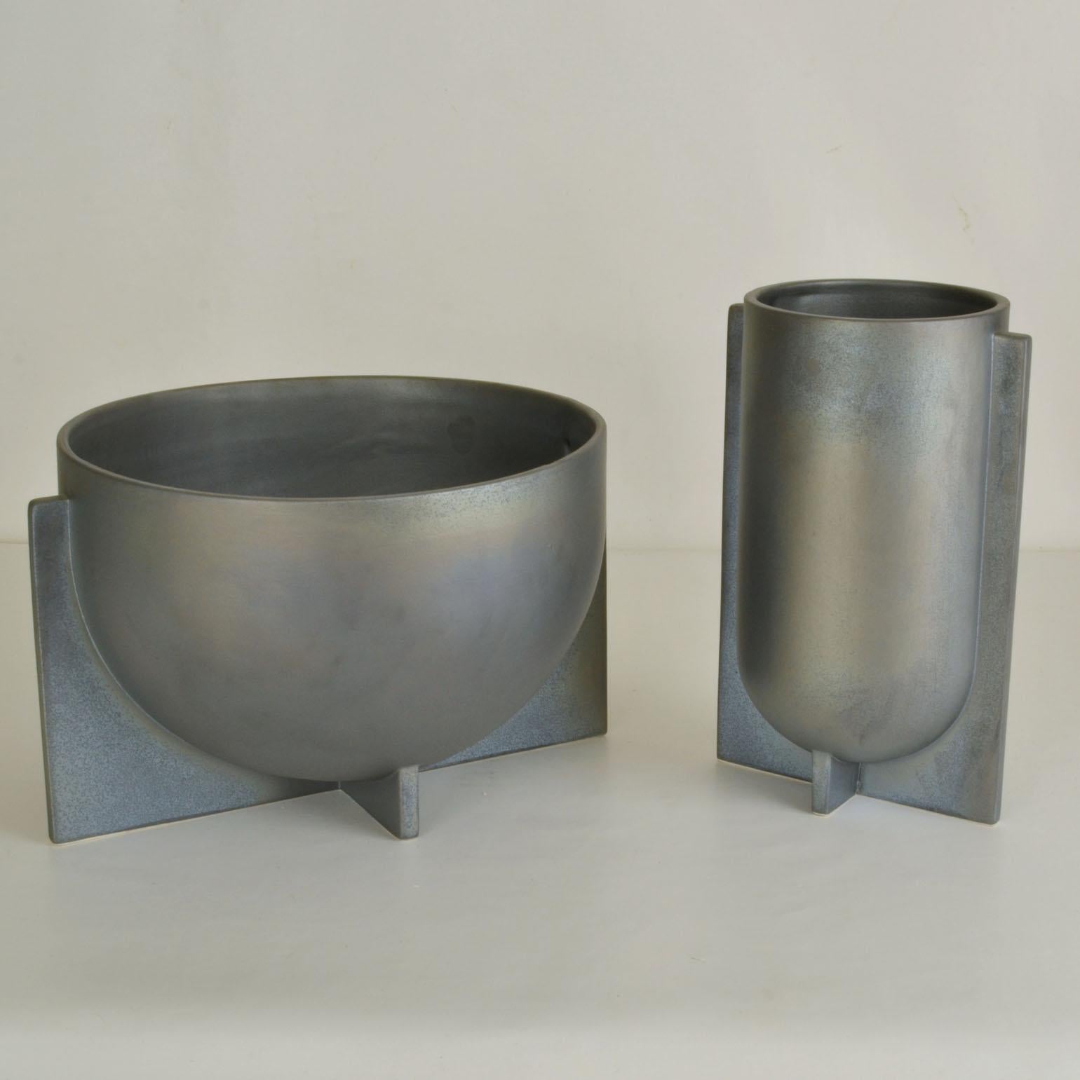 Modern Sculptural Ceramic Vases in Metallic Grey Glaze For Sale 2
