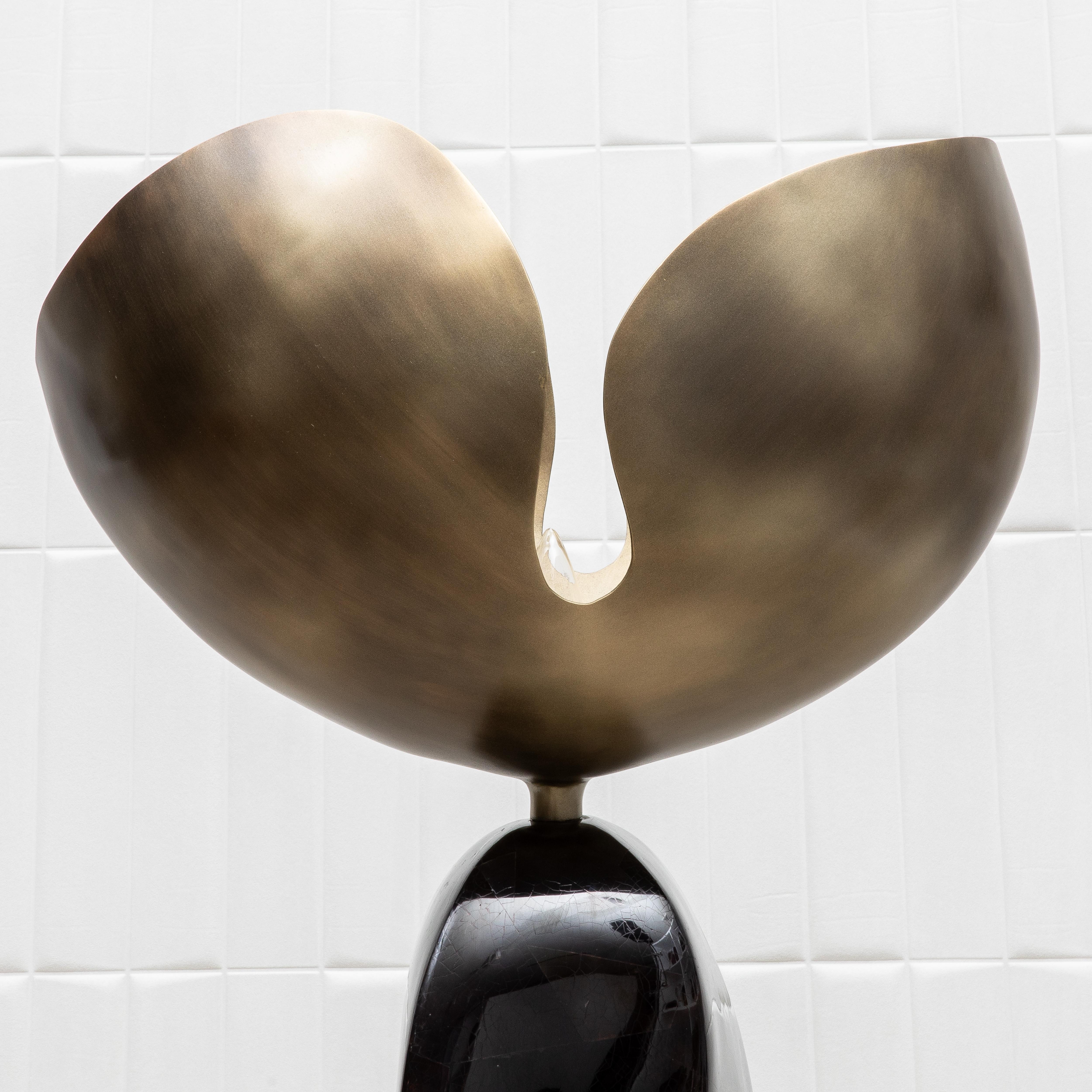 Modern Sculptural Floor Lamp in Patina'd Brass with Black Shell by KIFU Paris 3