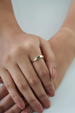 Modern Sculptural Marquise Cut Natural Emerald Wavy Band Ring in 14K Yellow Gold