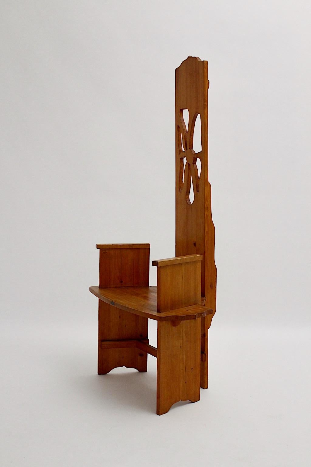 Sculptural Organic Honeybrown Freestanding Side Chair Armchair Spruce Knoll 1986 For Sale 9