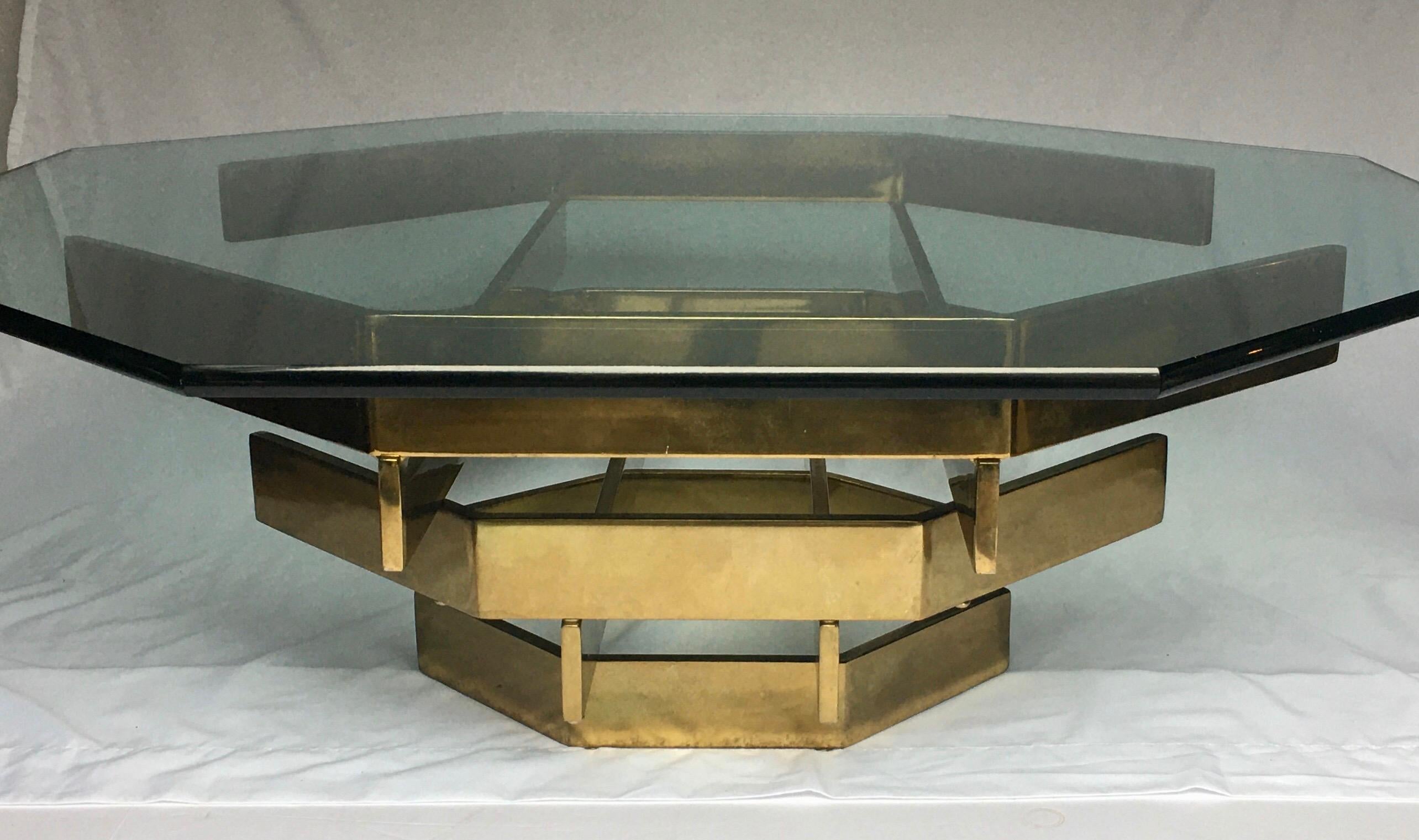 Modern Sculptural Stacked Metal Brass and Glass Octagon Coffee Table, 1970s In Good Condition In Lambertville, NJ