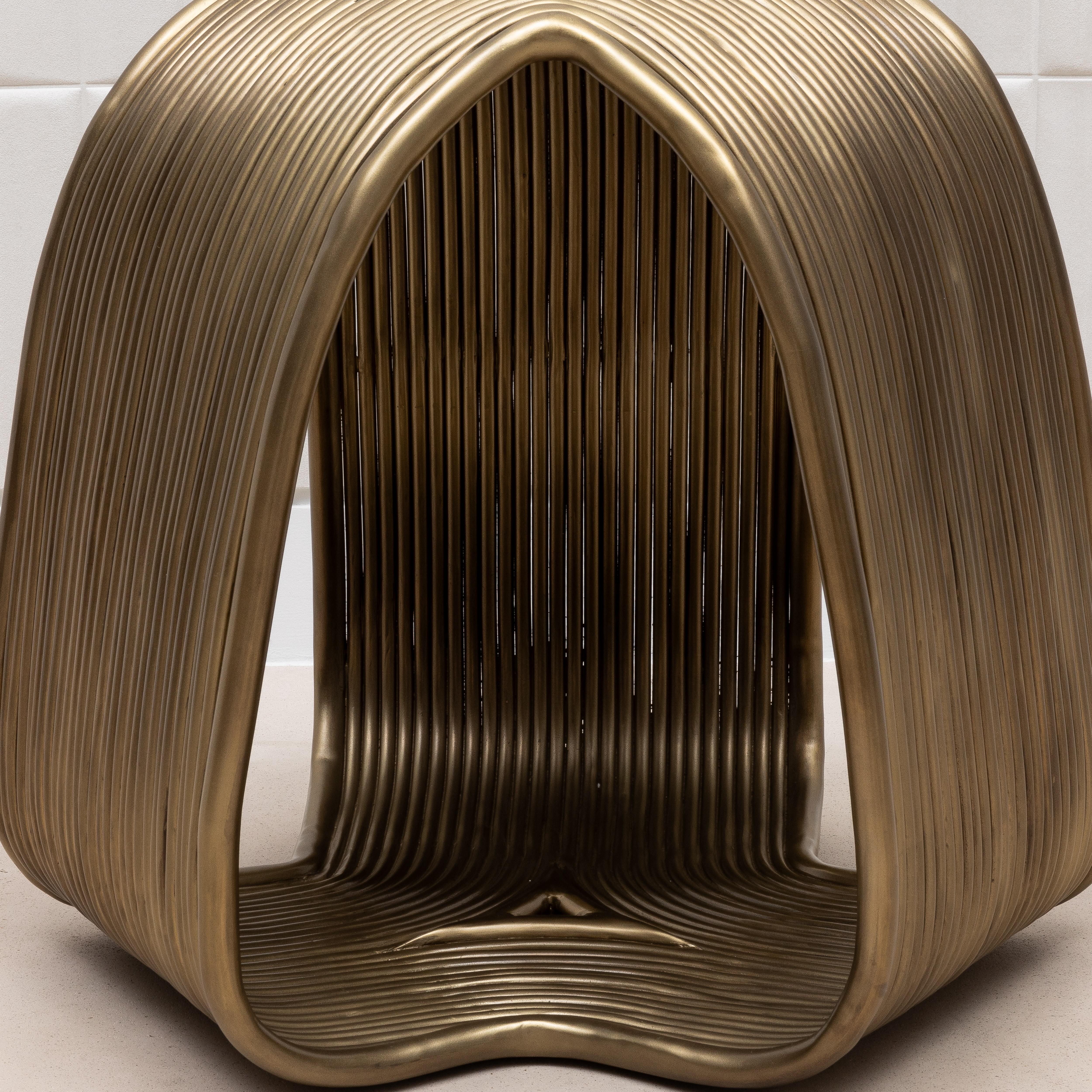 Sgabello moderno scultoreo in ottone patinato bronzo di R&Y Augousti in vendita 2