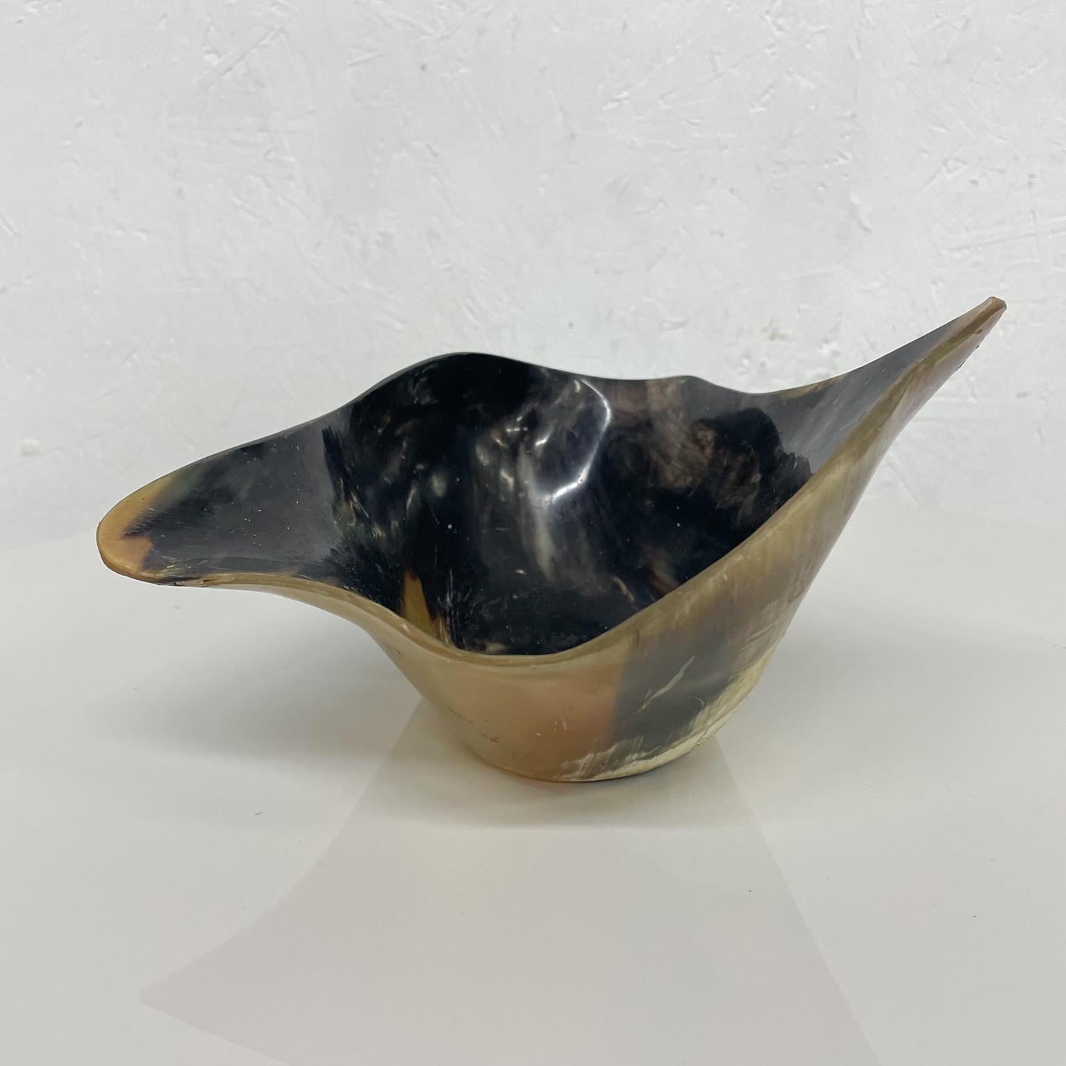 1950s Sculptural Modernism Organic Horn Bowl Austria  In Good Condition In Chula Vista, CA