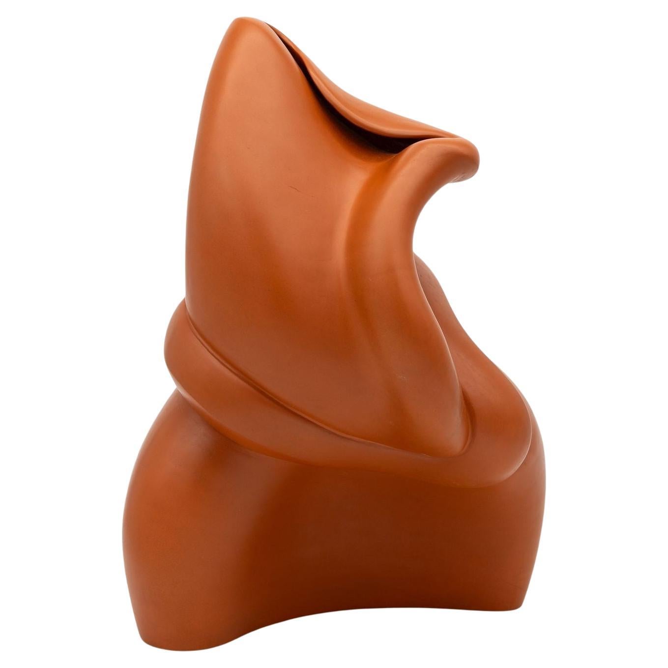 Vaso moderno scultoreo in terracotta, Inghilterra, anni '80 in vendita