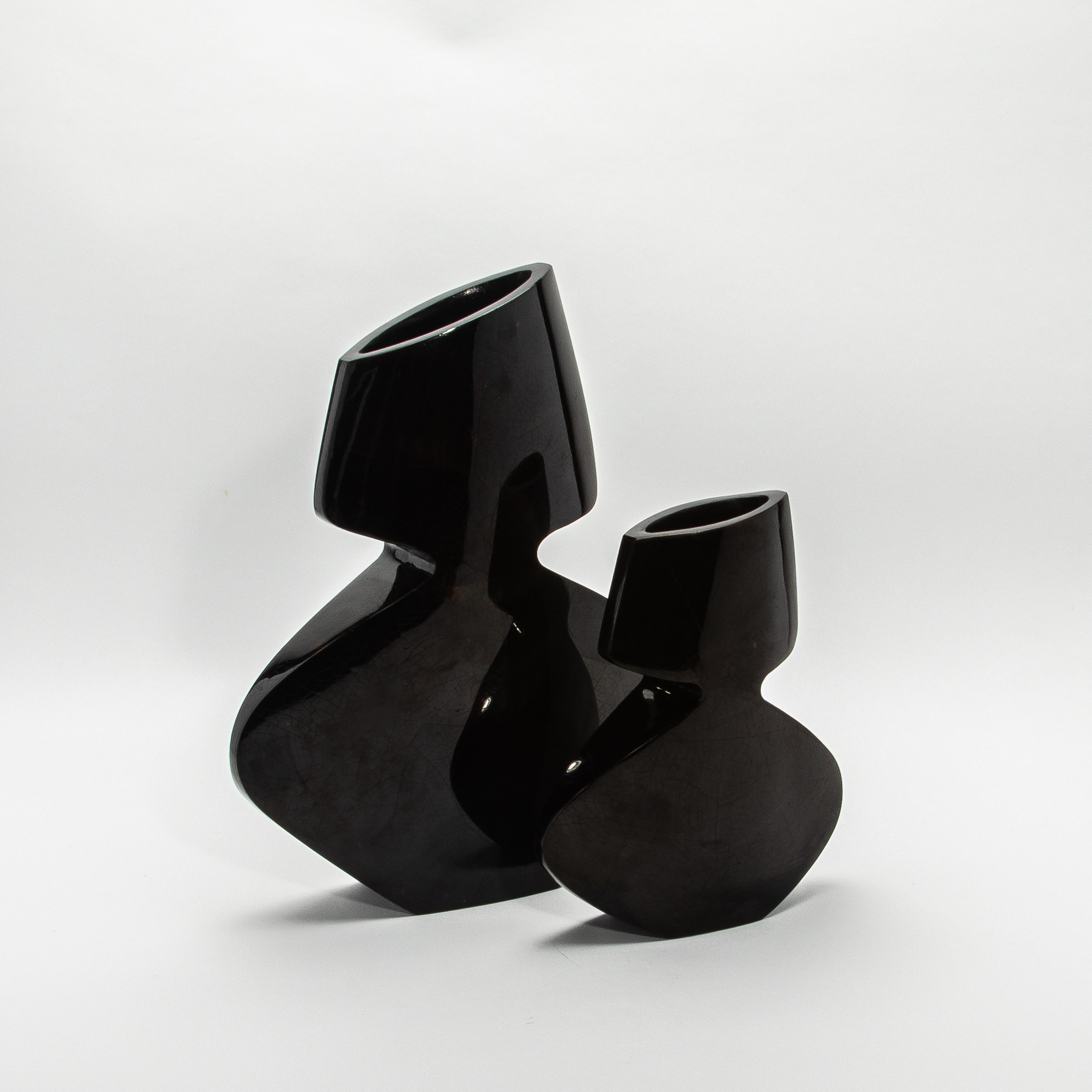 Modern Sculptural Vase in Black Shell by R&Y Augousti For Sale 2