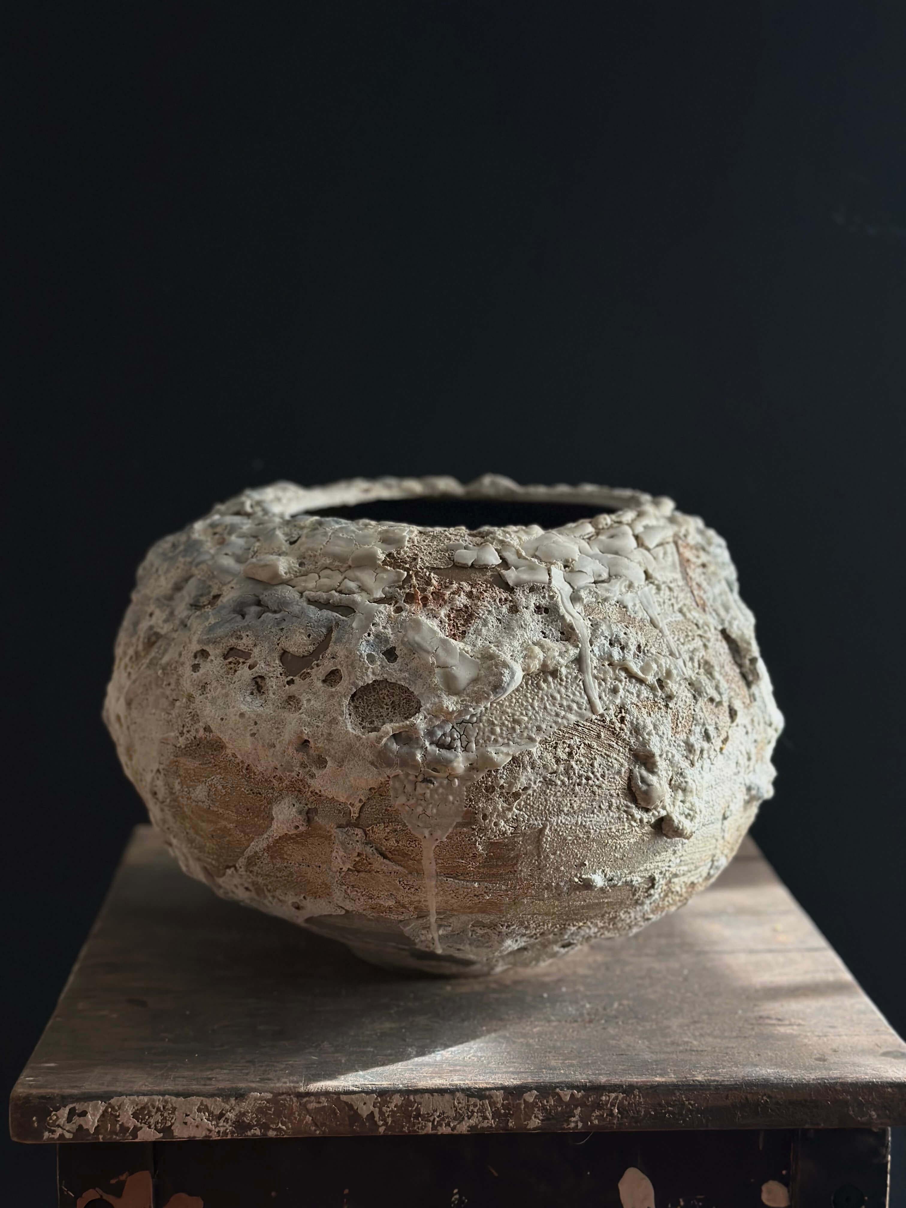 American Modern Sculptural Vase Inspired by Organic Forms For Sale