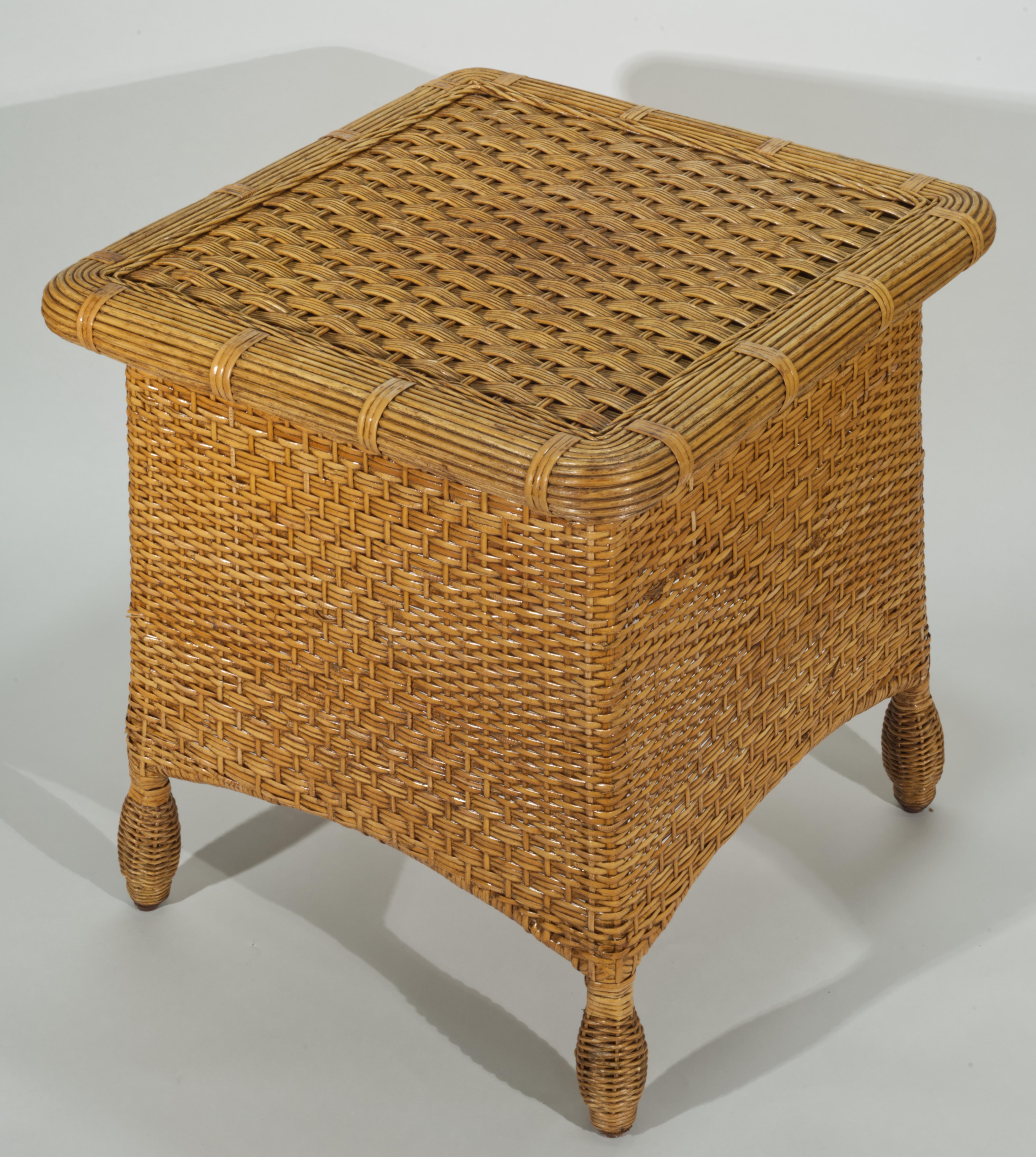 Modern Sculptural Woven Wicker Rattan Coffee Side Table In Good Condition For Sale In Clifton Springs, NY