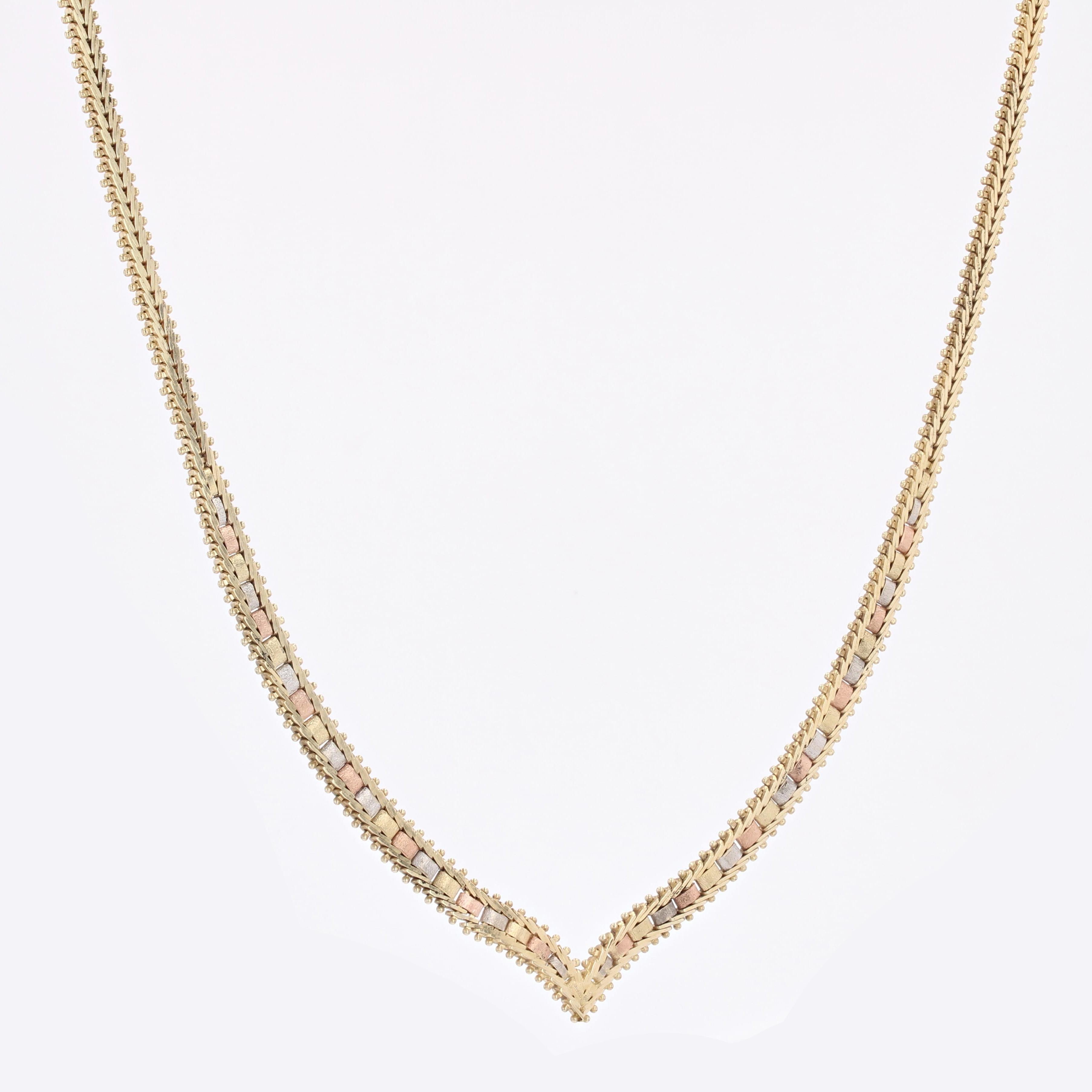 Collier moderne de deuxième main en or jaune, rose et gris 14 carats en vente 1
