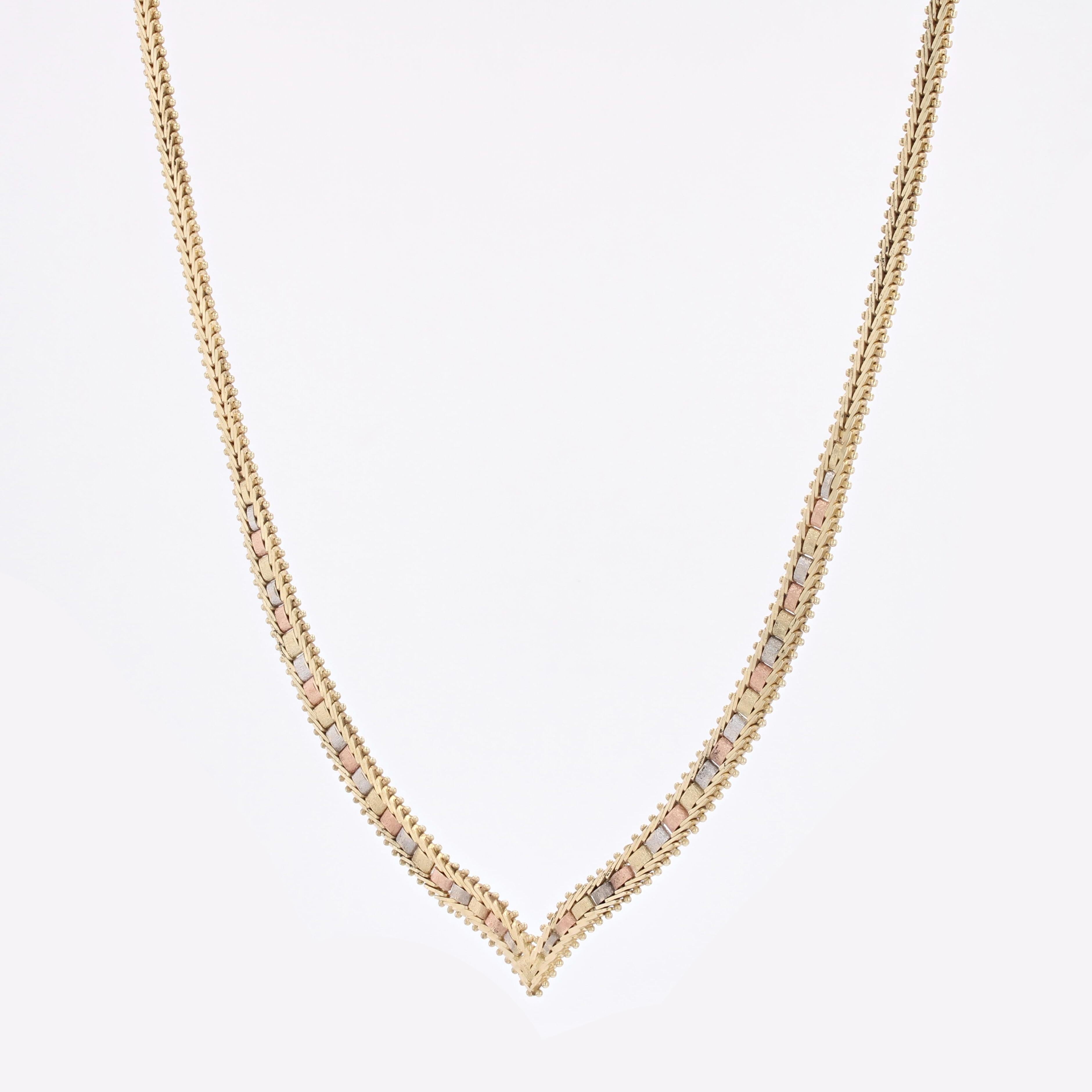 Modern Second Hand 14 Karat Yellow Rose Grey Gold Necklace For Sale 3