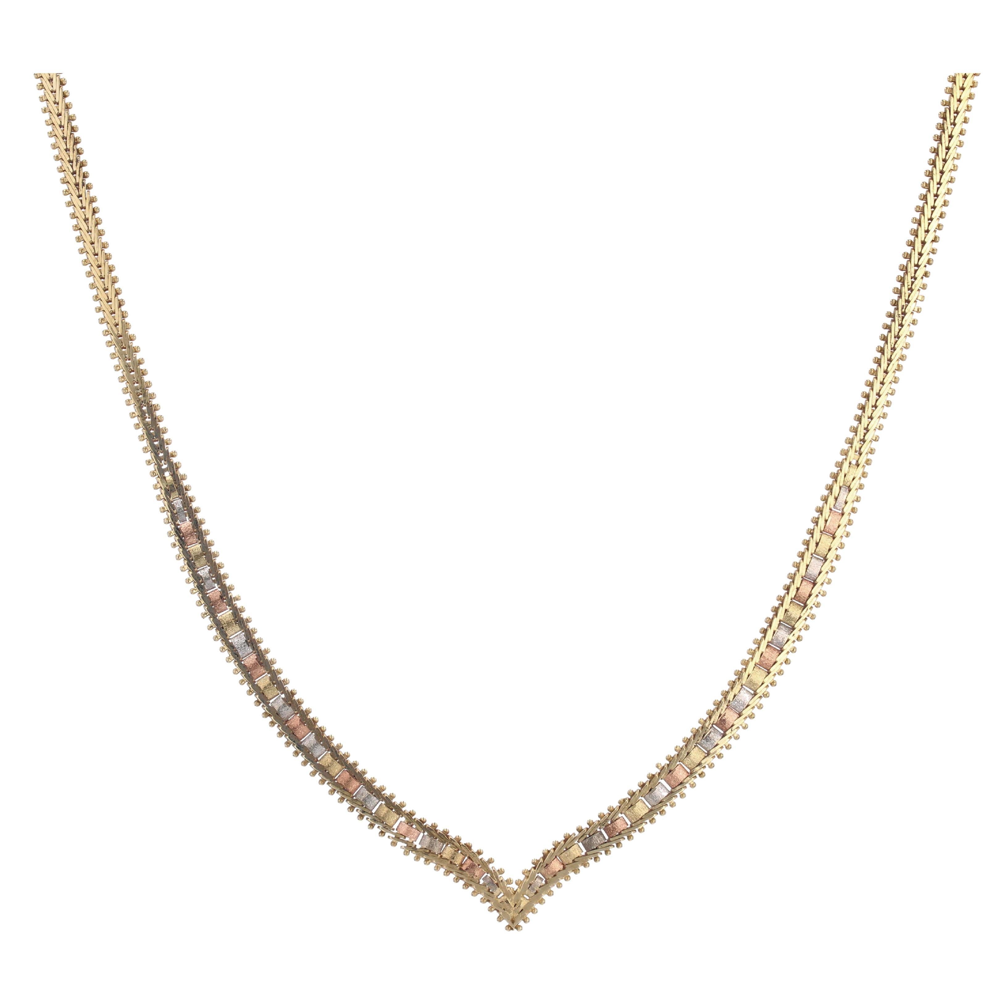 Modern Second Hand 14 Karat Yellow Rose Grey Gold Necklace For Sale