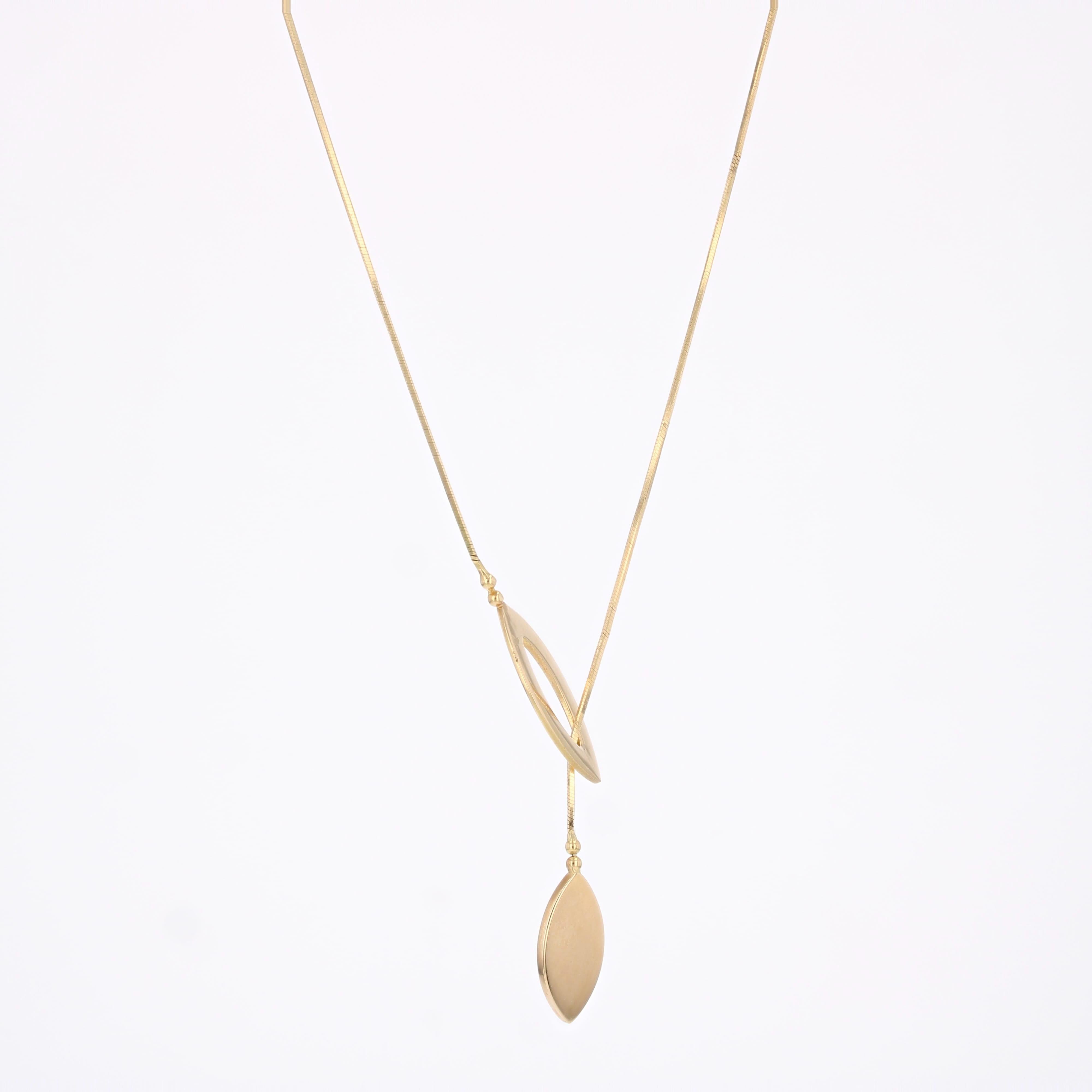 Moderne Second Hand 18 Karat Gelbgold Asymmetrische Halskette im Angebot 1