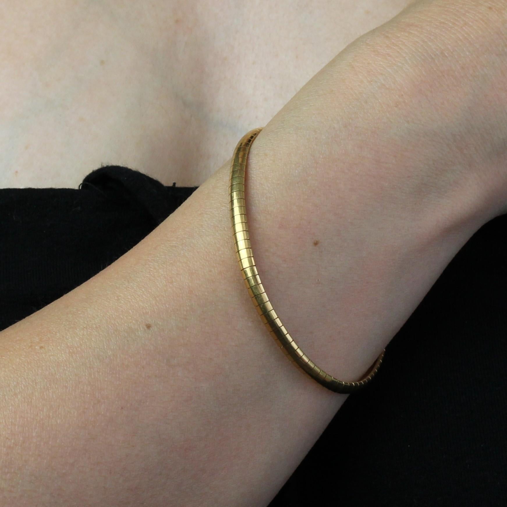 Bracciale Omega moderno di seconda mano in oro giallo 18 carati in vendita 1